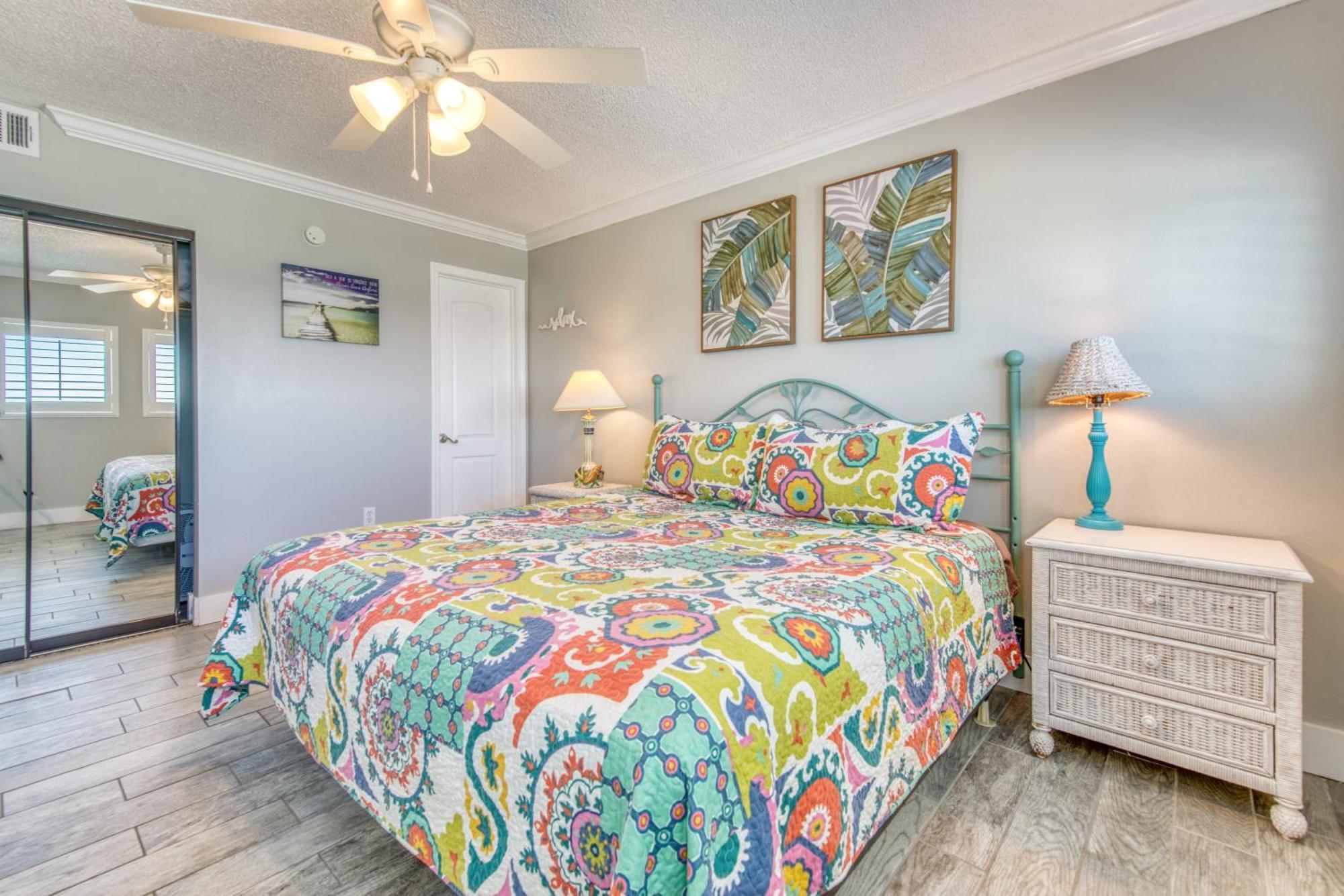 Apartment House B502 - Beachfront With Pool, Wifi, & Service Destin