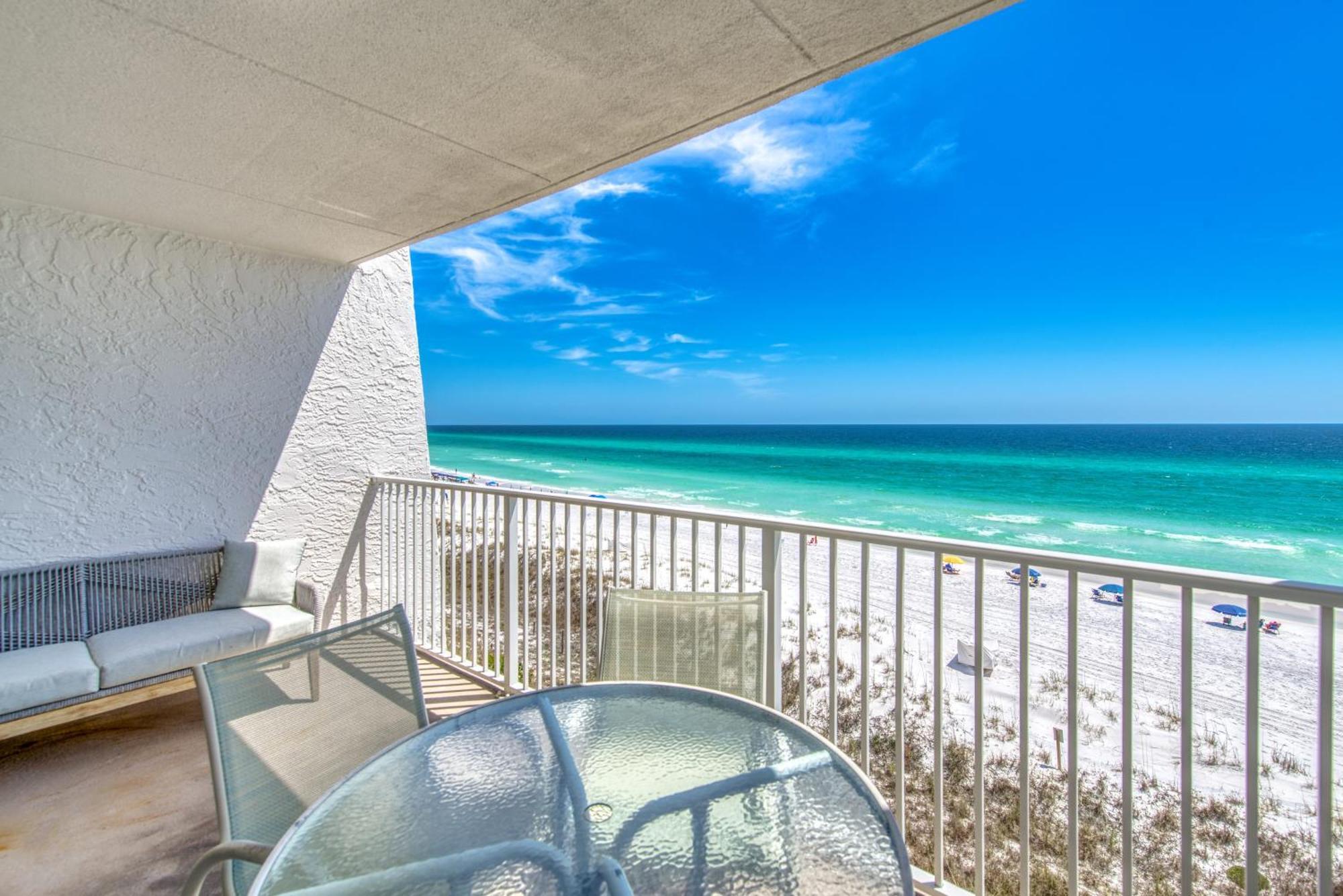 House A403 - Beachfront With Pool, Wifi, & Service Destin