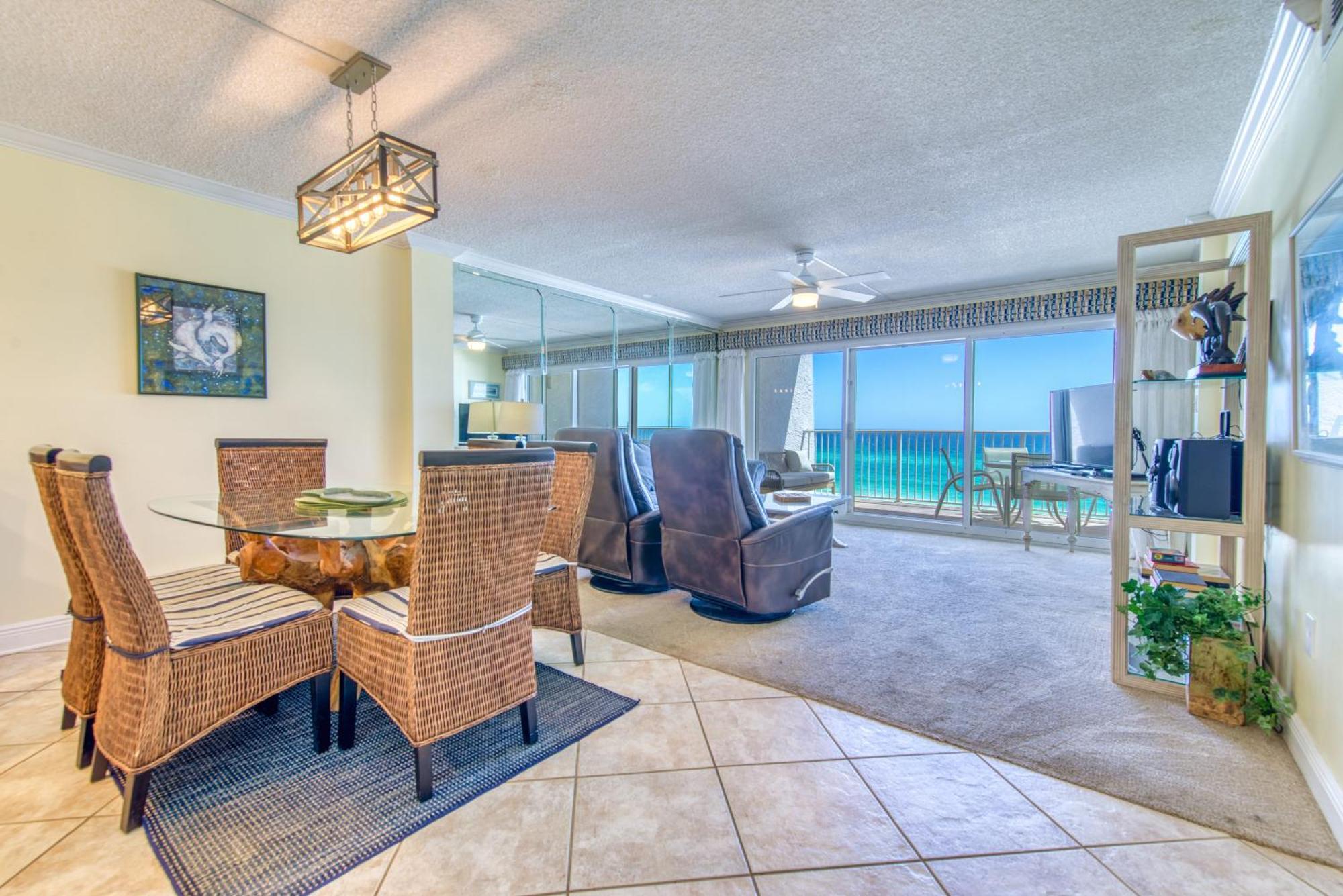 House A403 - Beachfront With Pool, Wifi, & Service