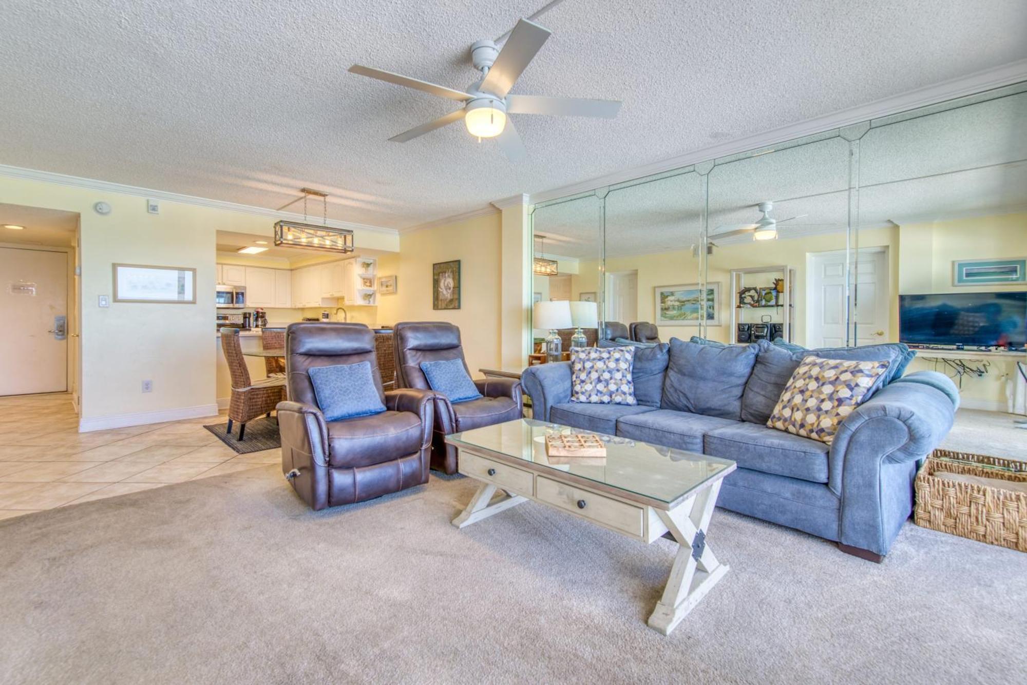 House A403 - Beachfront With Pool, Wifi, & Service * Destin