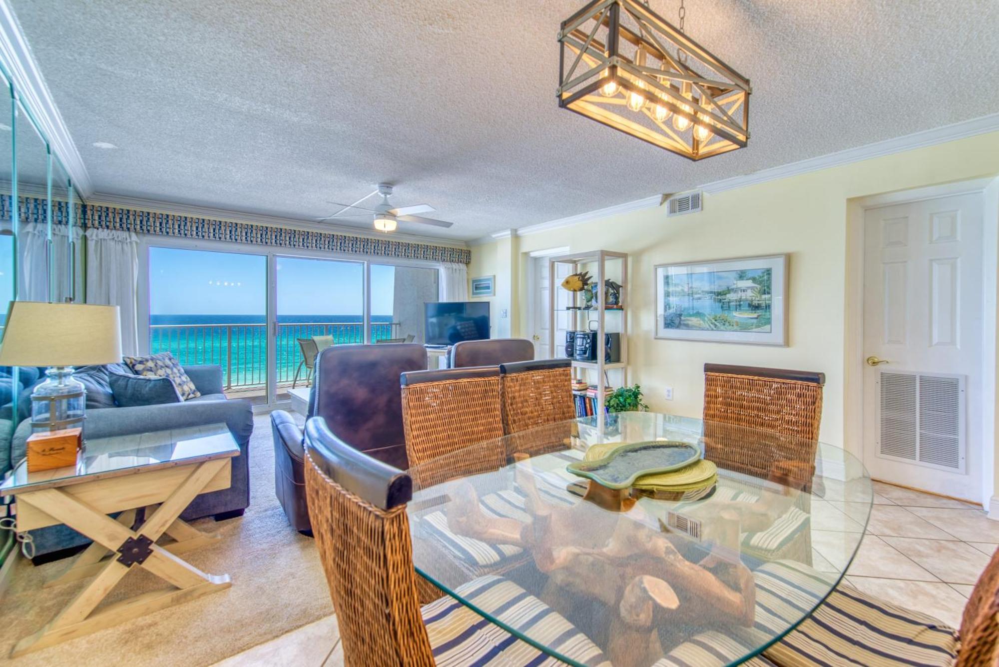 Apartment House A403 - Beachfront With Pool, Wifi, & Service *