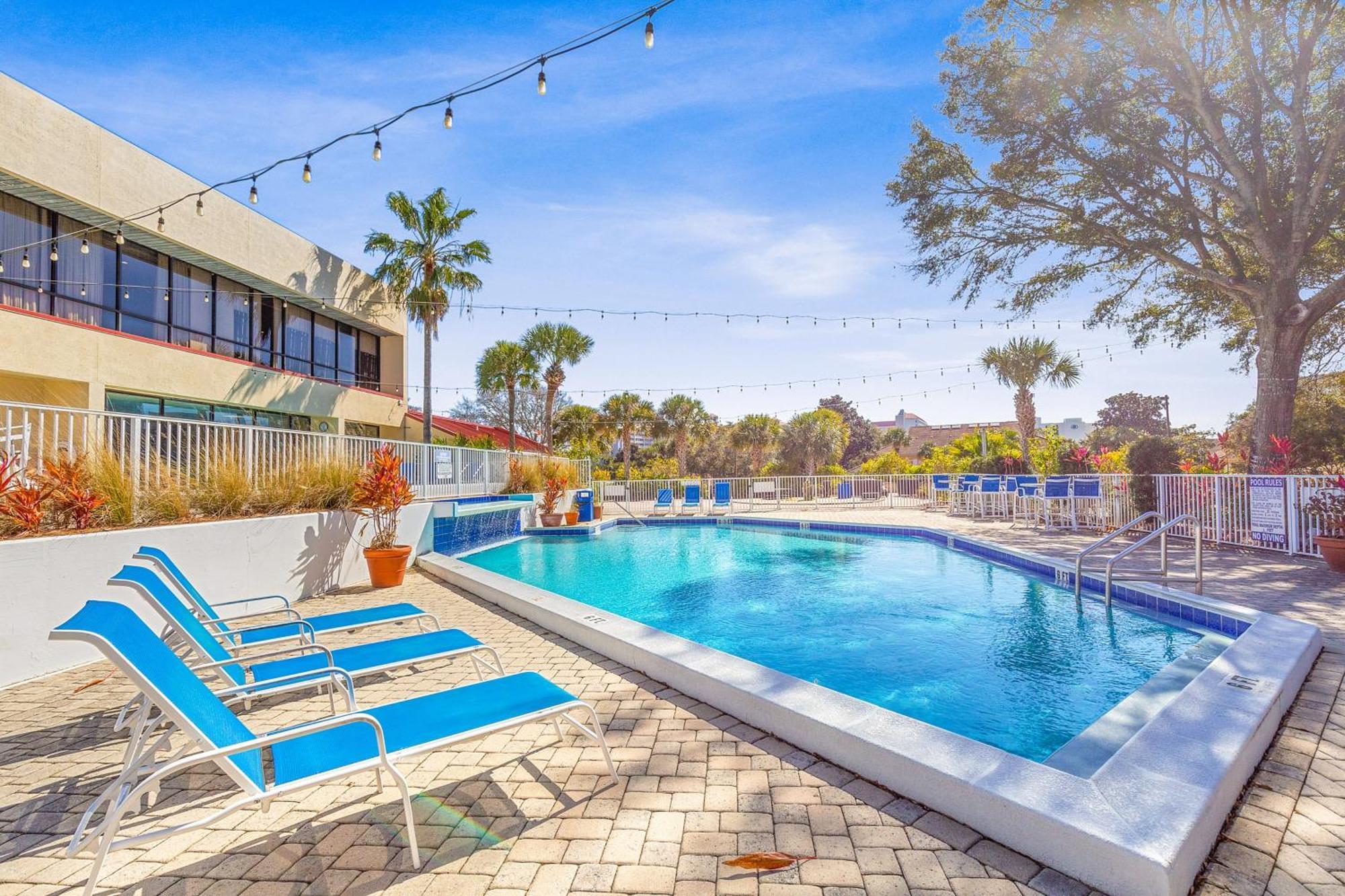 Casa Paradiso At Tops'l Holiday home *