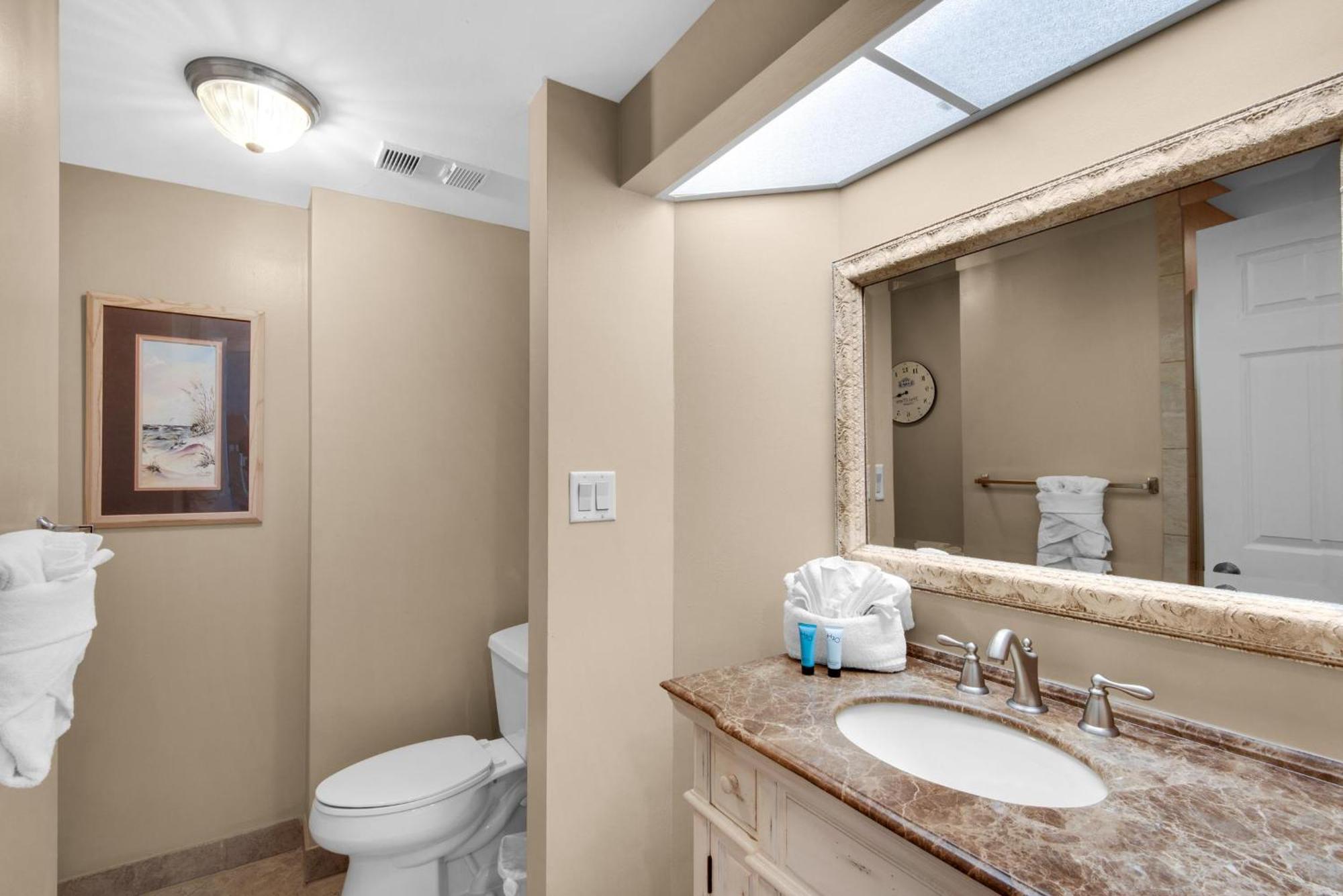Surfside #311 Holiday home