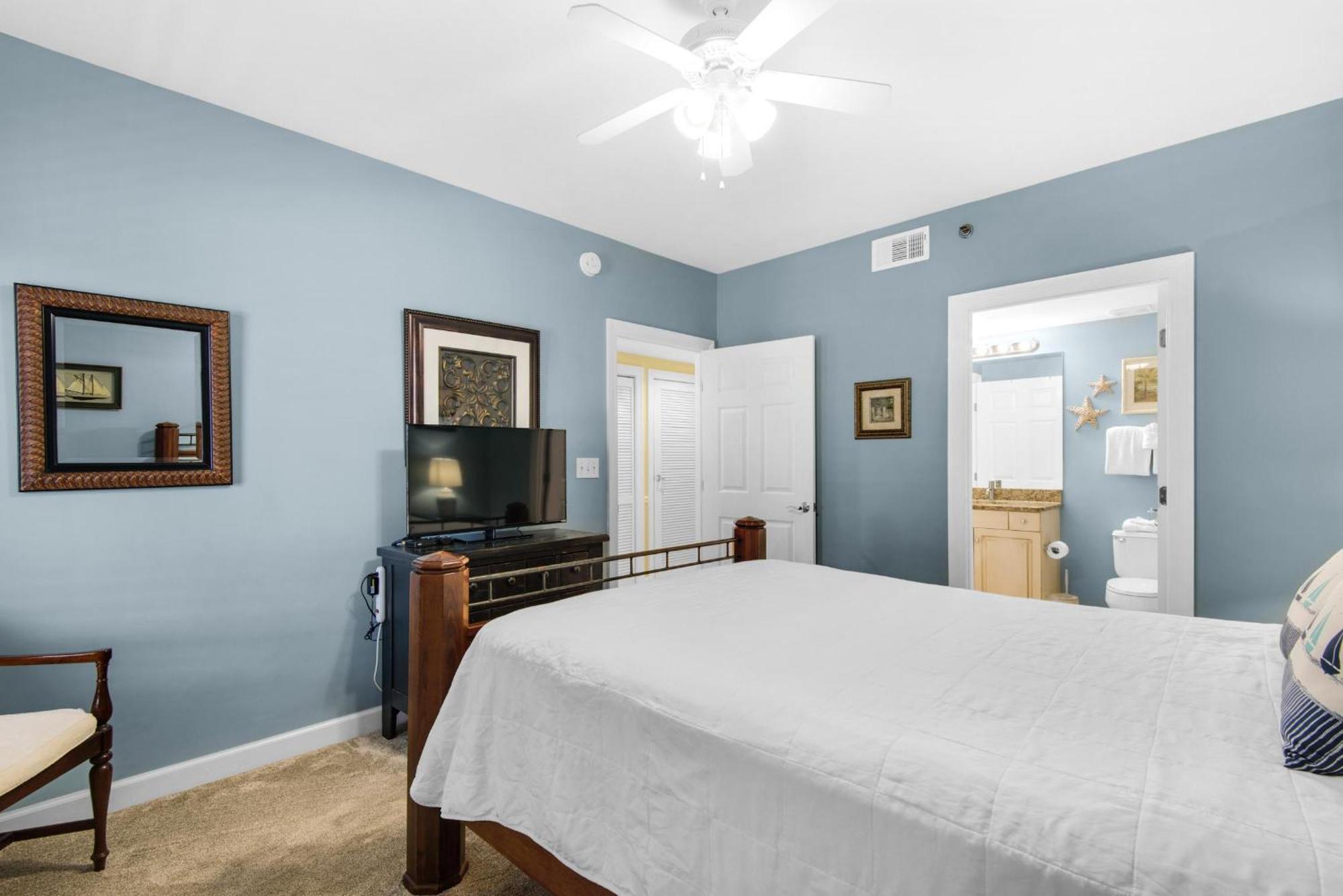 Sterling Shores 307 *