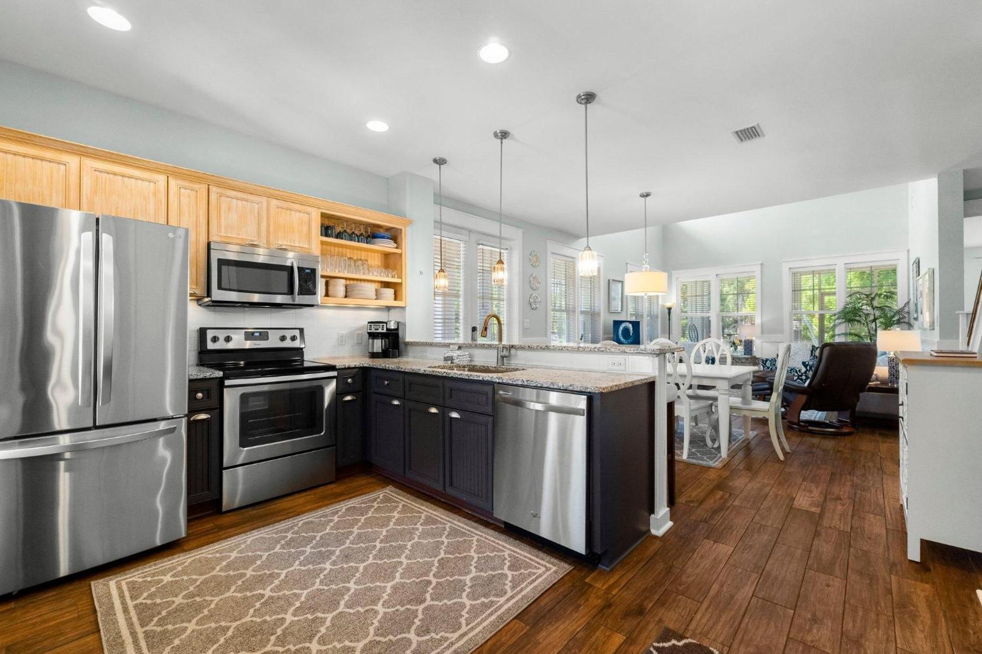 1301 Laurel Grove 
