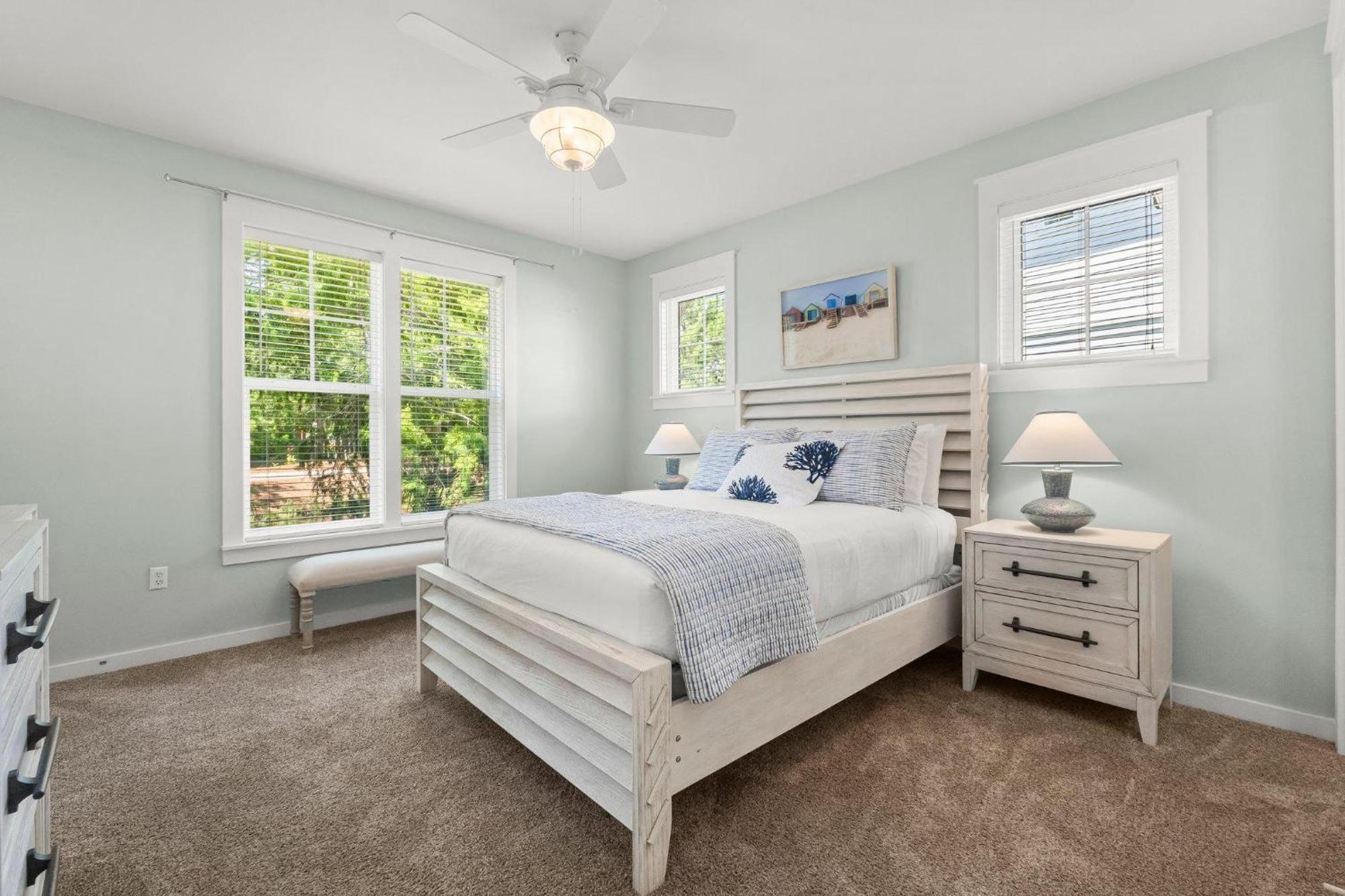 1301 Laurel Grove 