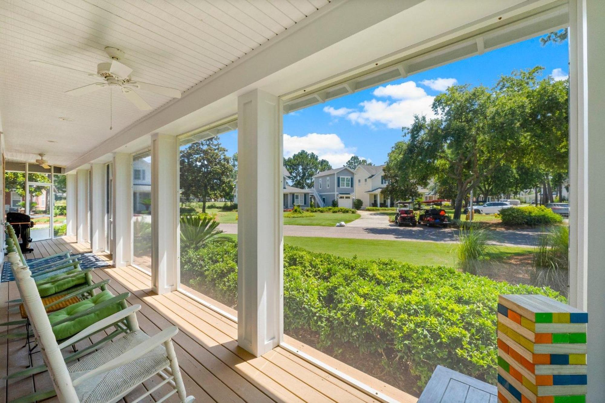 1301 Laurel Grove 