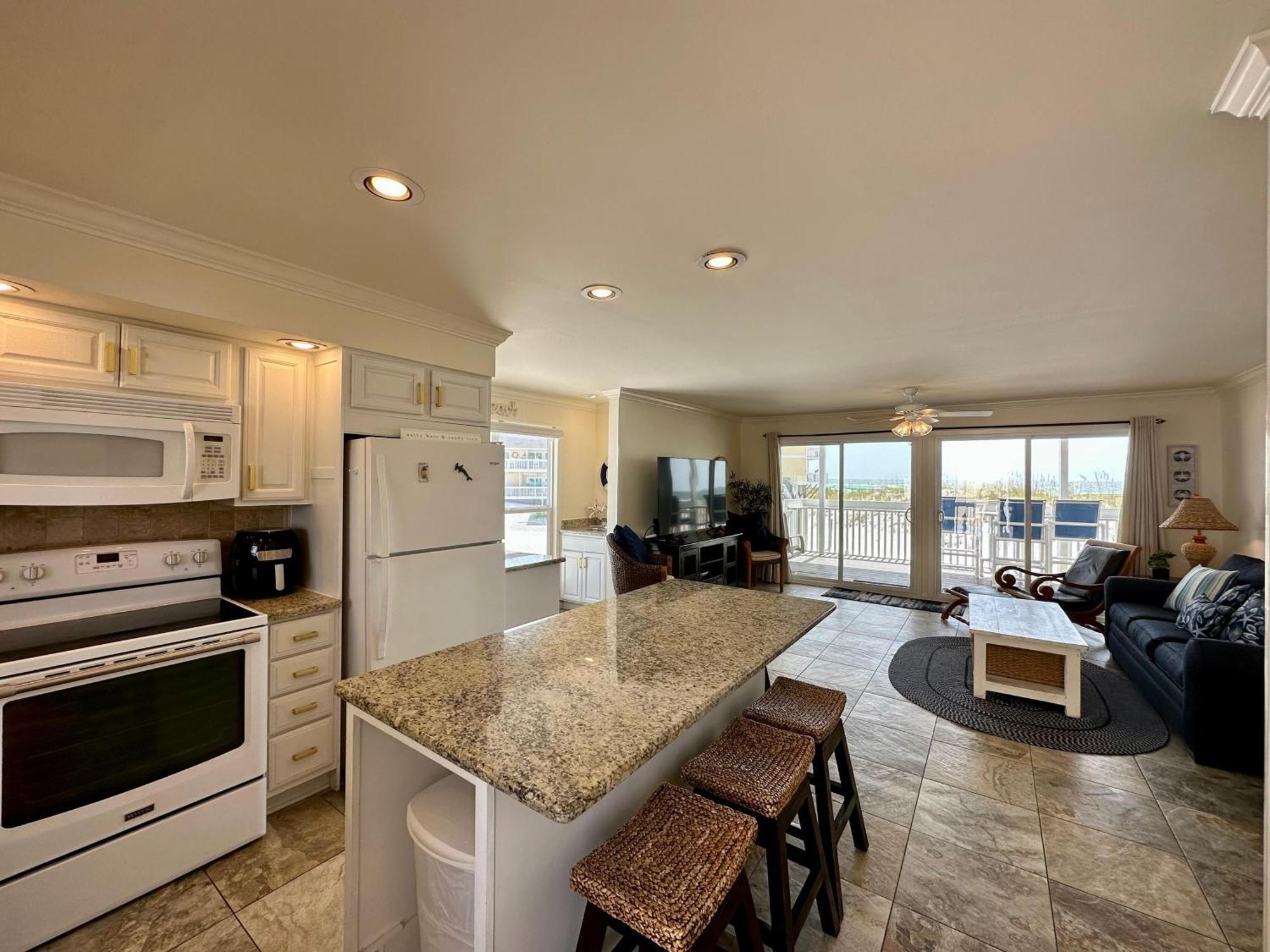 Sandpiper Cove 1144 *