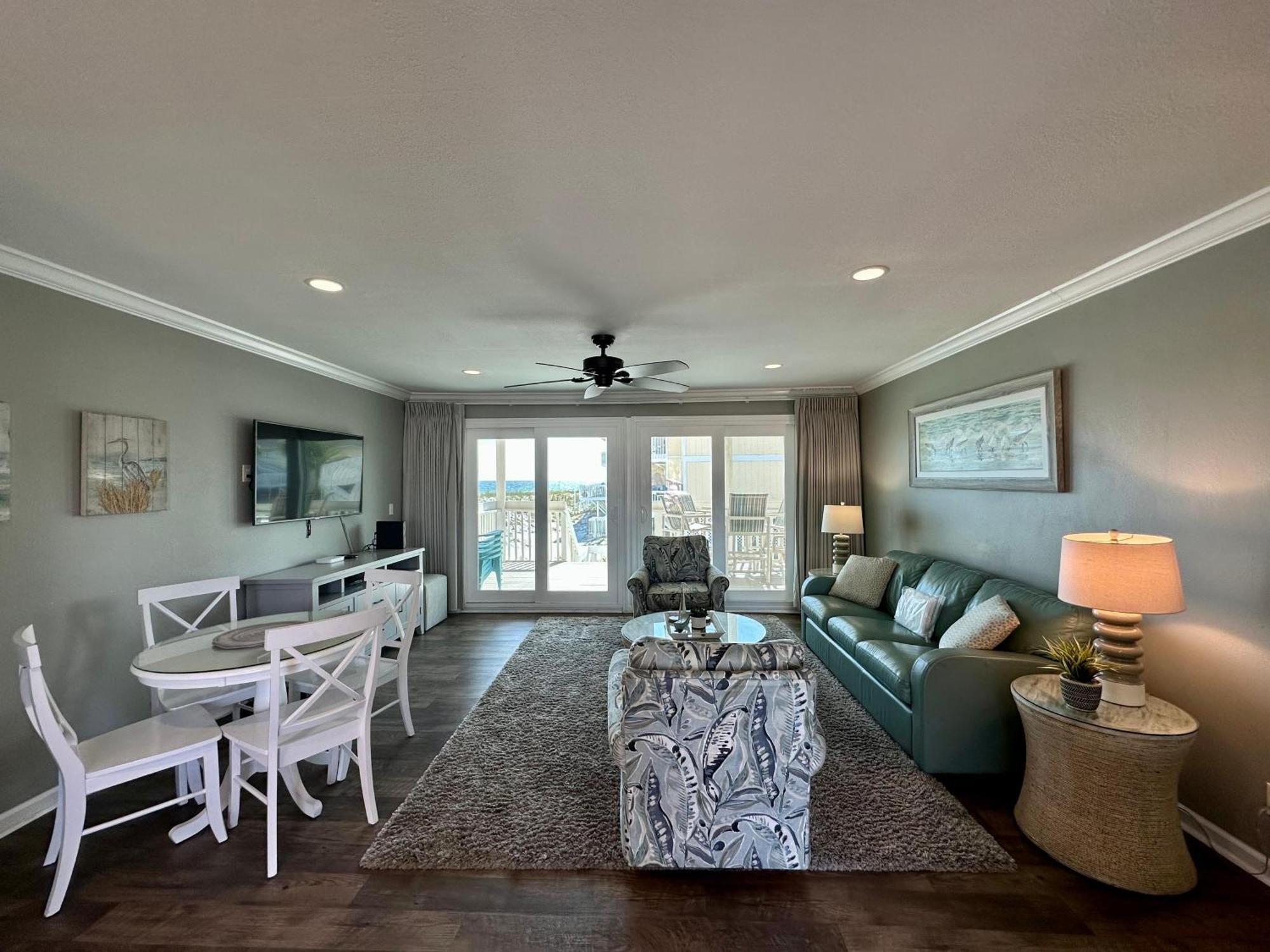 Sandpiper Cove 1139 * Destin