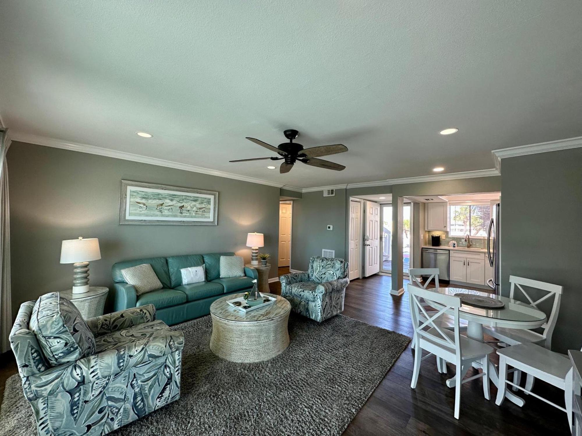 Sandpiper Cove 1139 * Destin