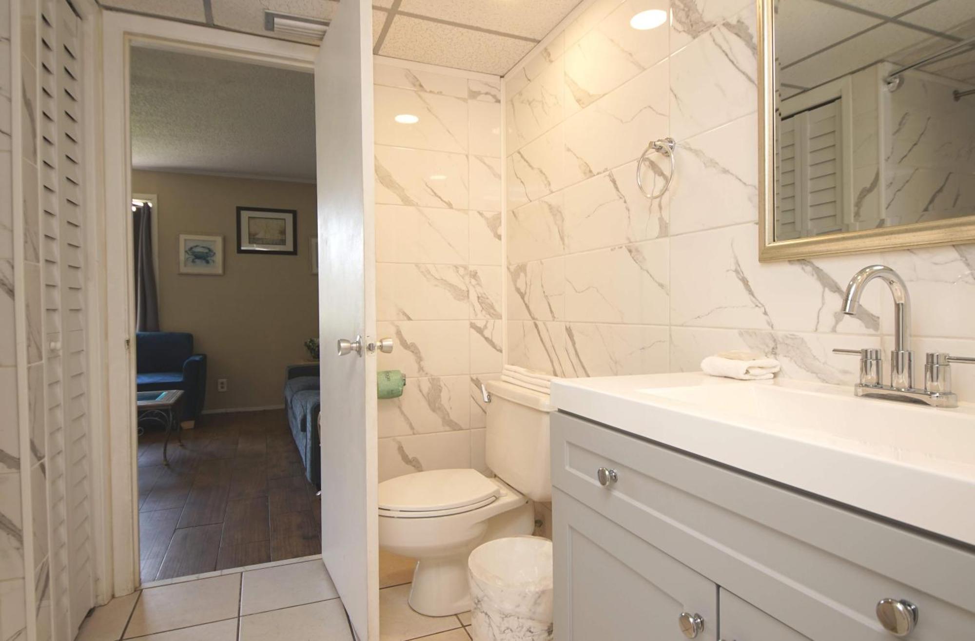 Sandpiper Cove Unit1015 *