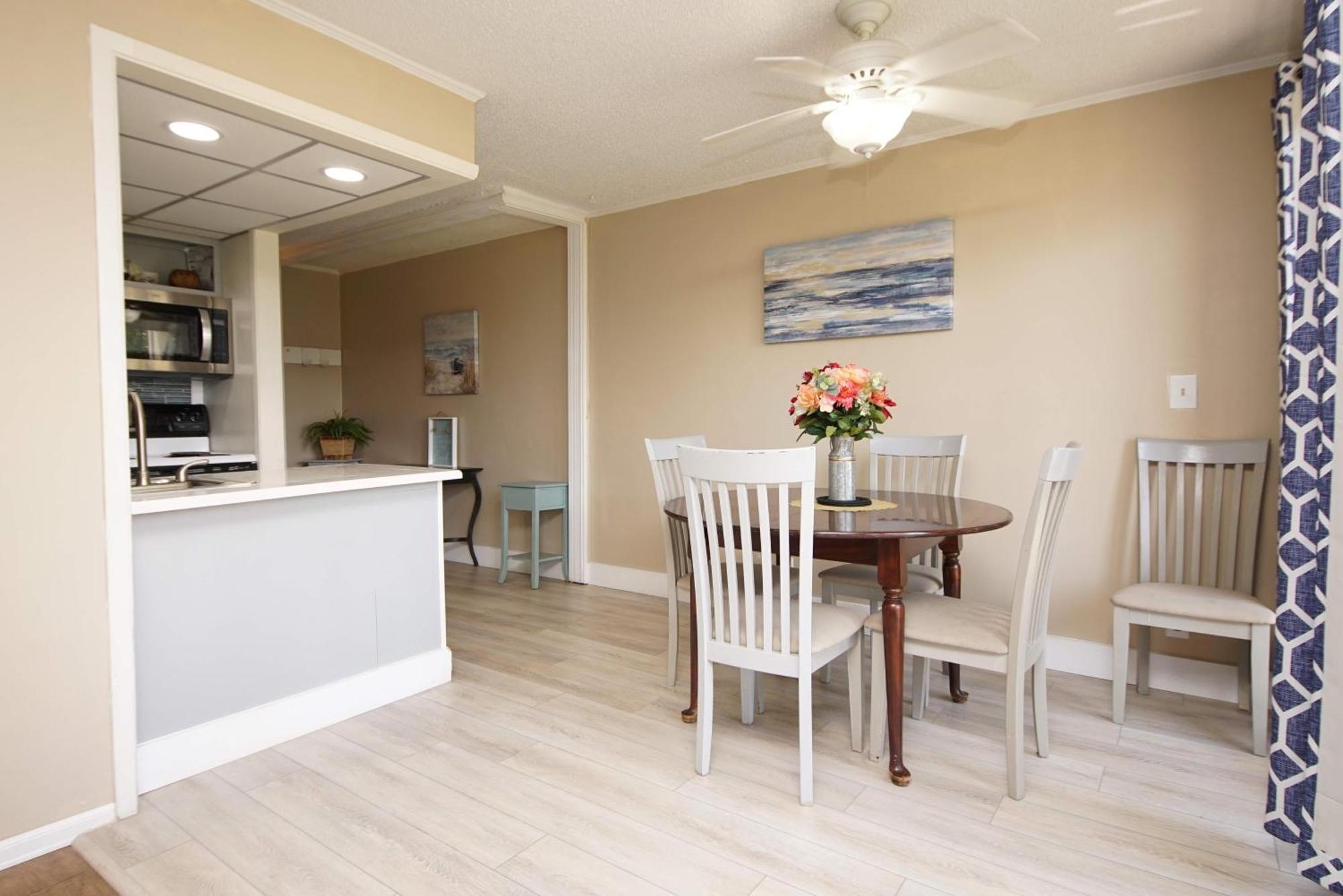 Sandpiper Cove Unit1015 Destin