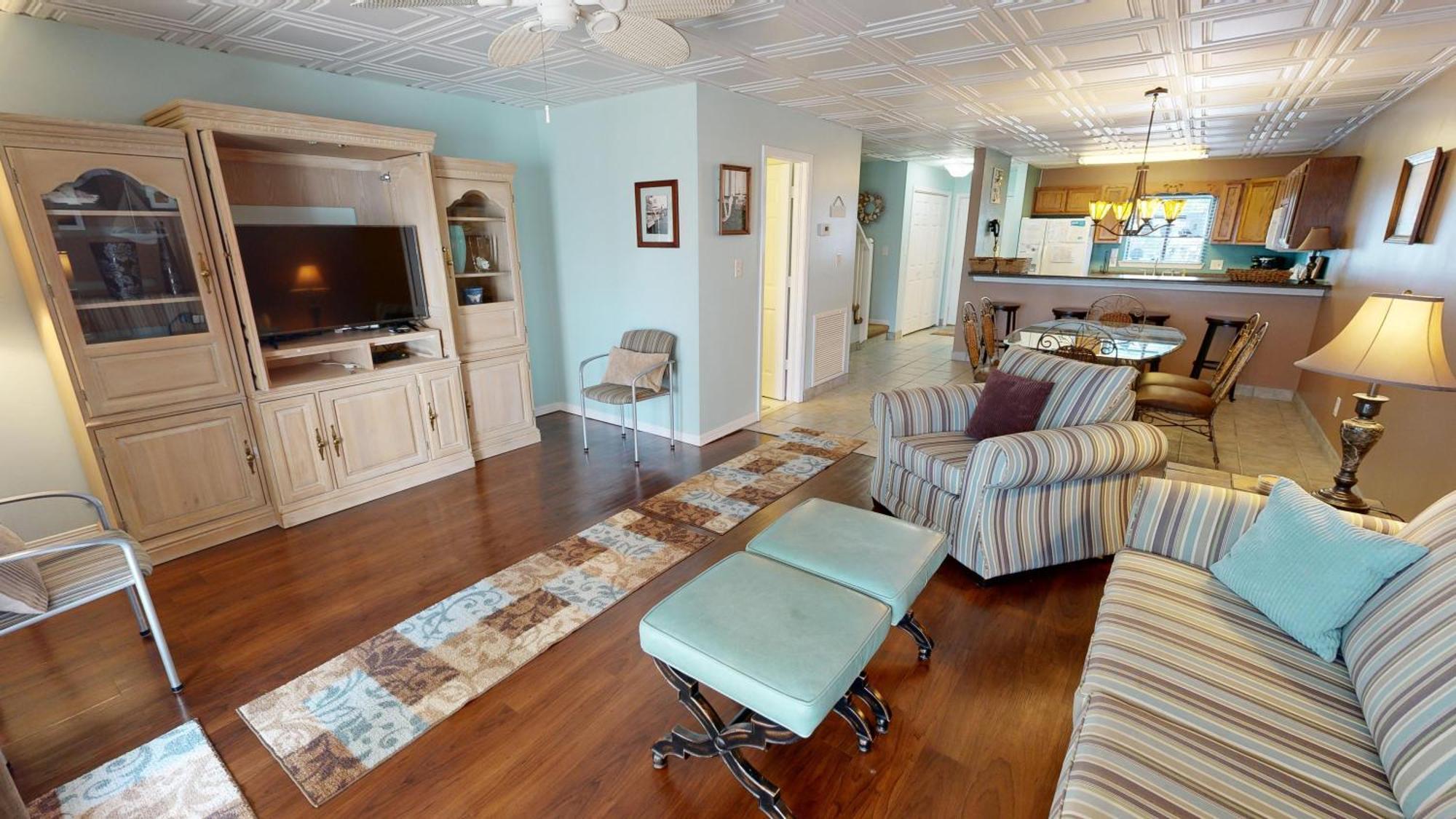 Apartment Misty Cove 113- By Isle