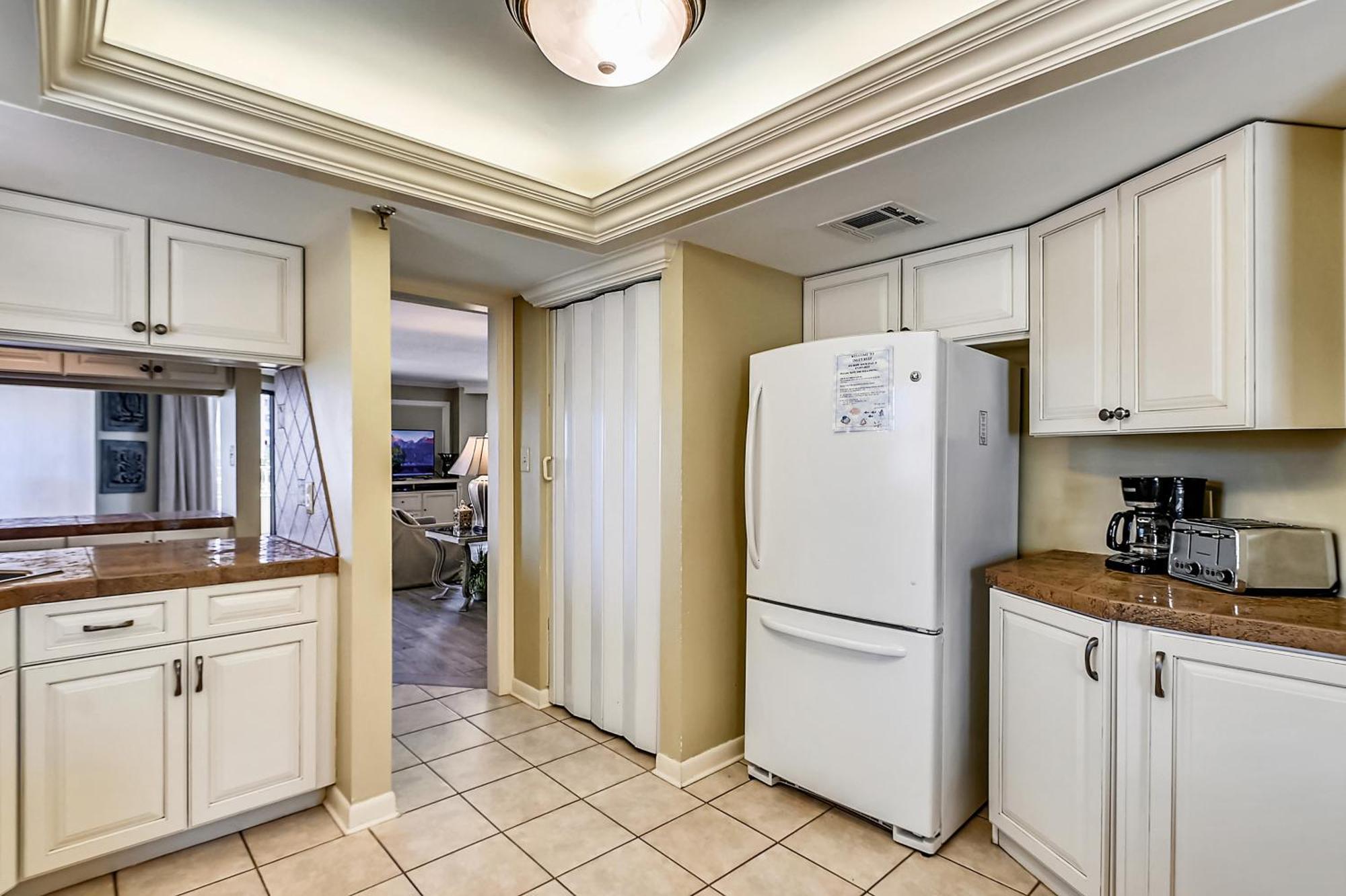 Inlet Reef 109- By Isle Apartment *