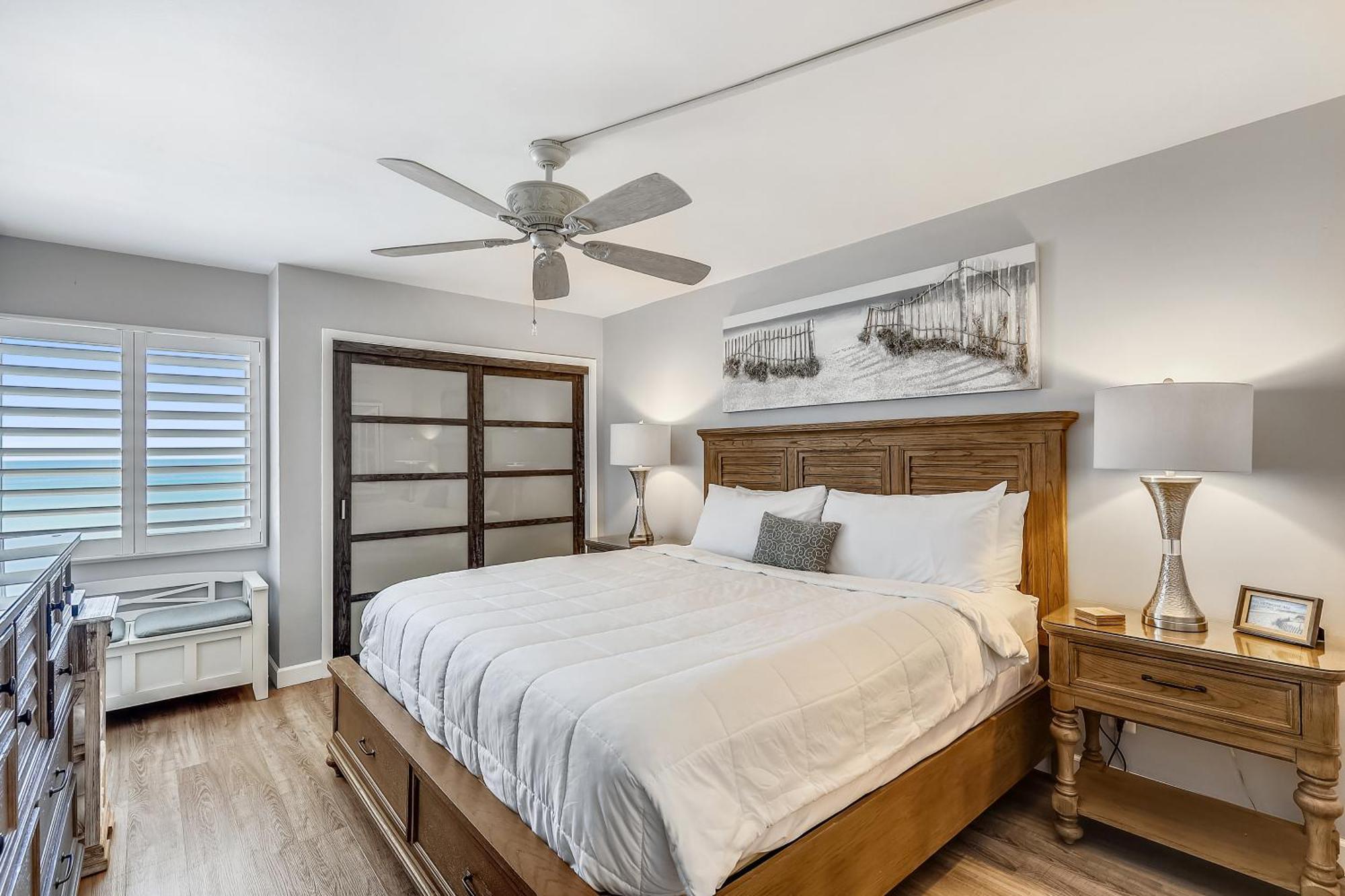 Apartment Surf & Racquet 402- By Isle