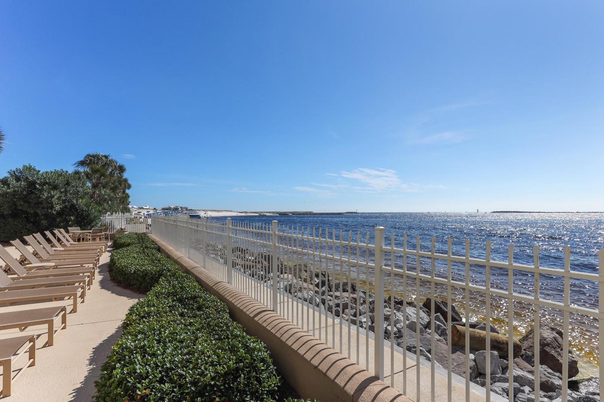 Apartment Waterview Towers Yacht Club 532- By Isle *