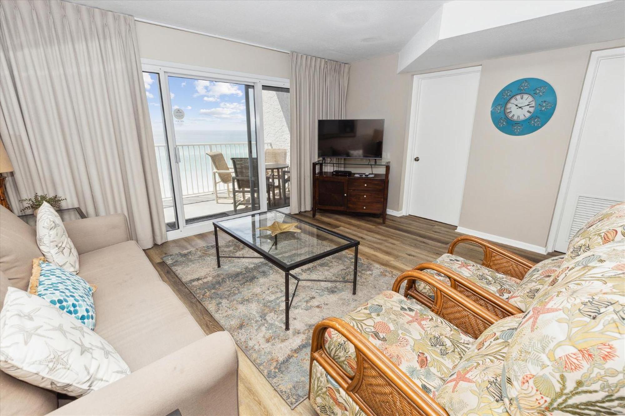 Apartment House 505b *