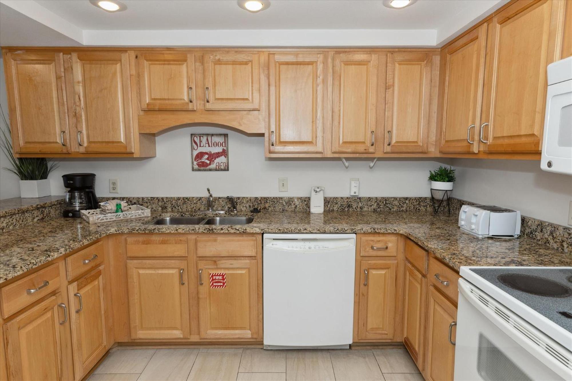 Apartment House 402d-by Isle