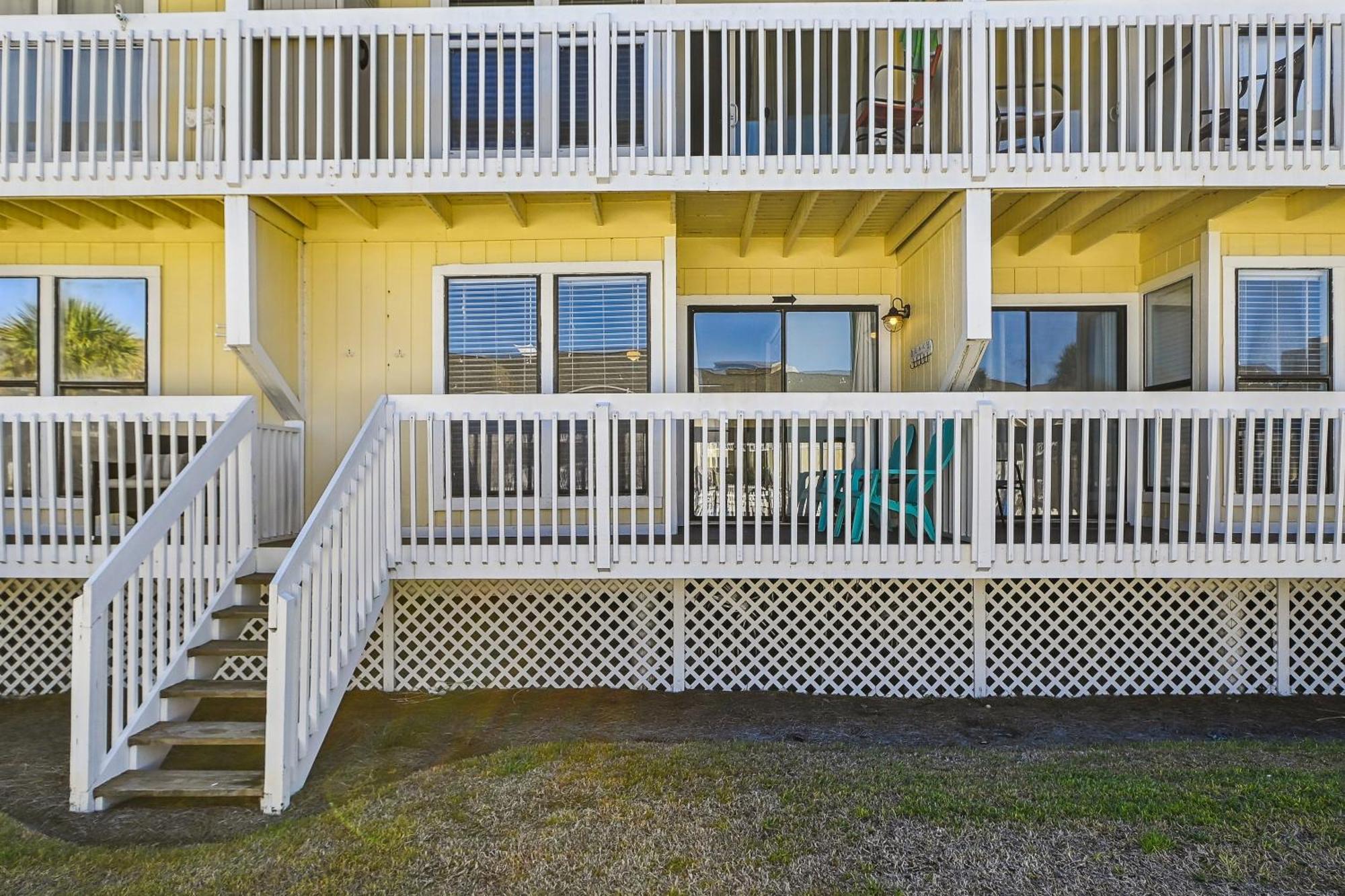 Sandpiper Cove 8113- By Isle Apartment