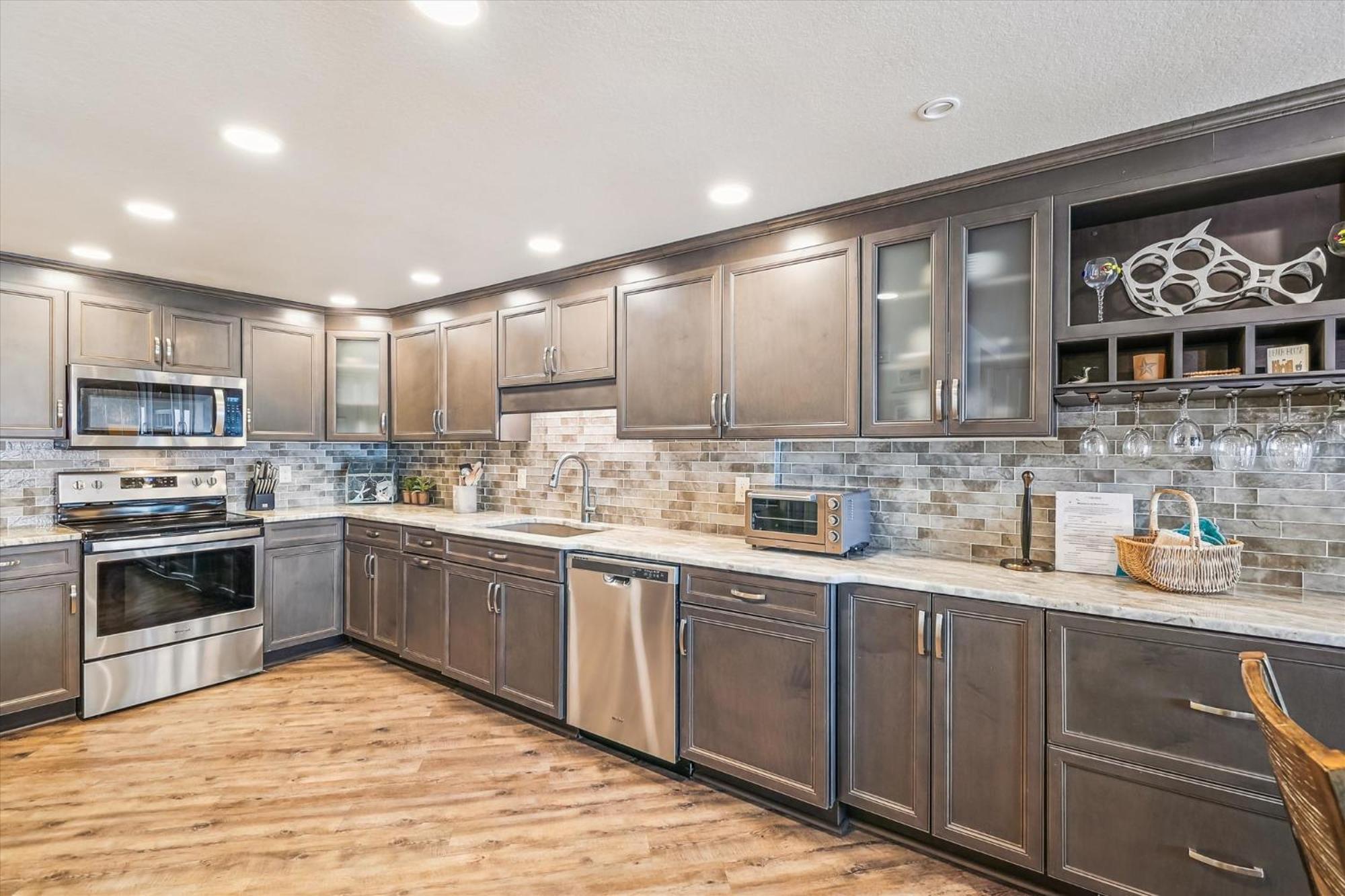 House 203d-by Isle Apartment *