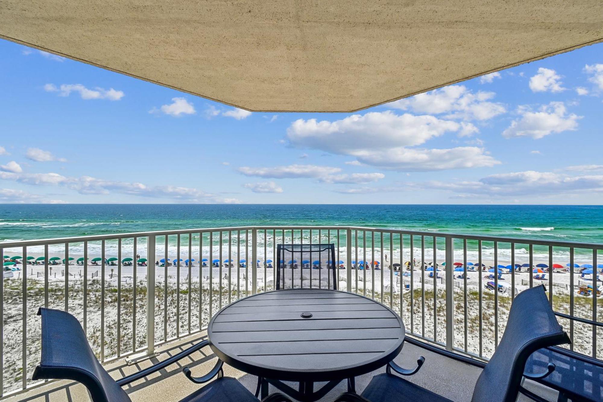 Apartment Inlet Reef 405- By Isle