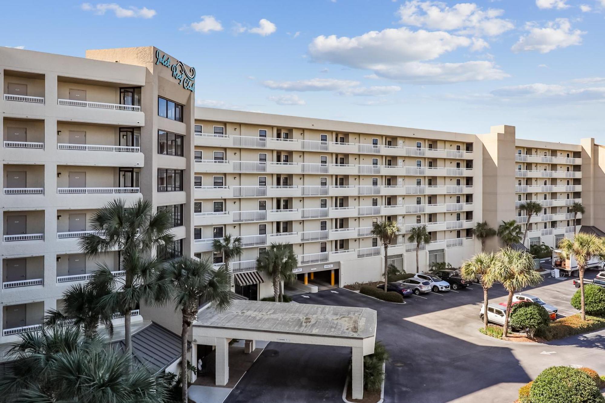 Apartment Inlet Reef 402- By Isle
