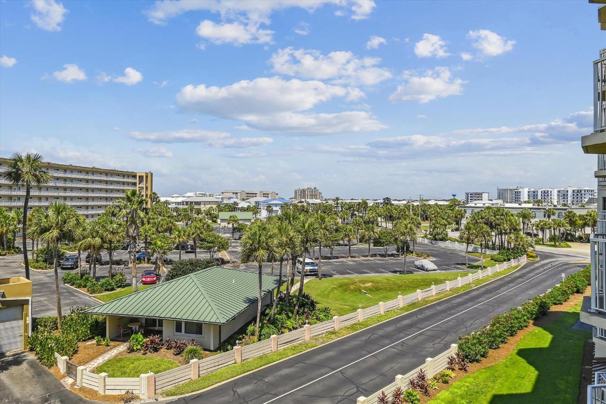 Inlet Reef 315- By Isle Apartment *
