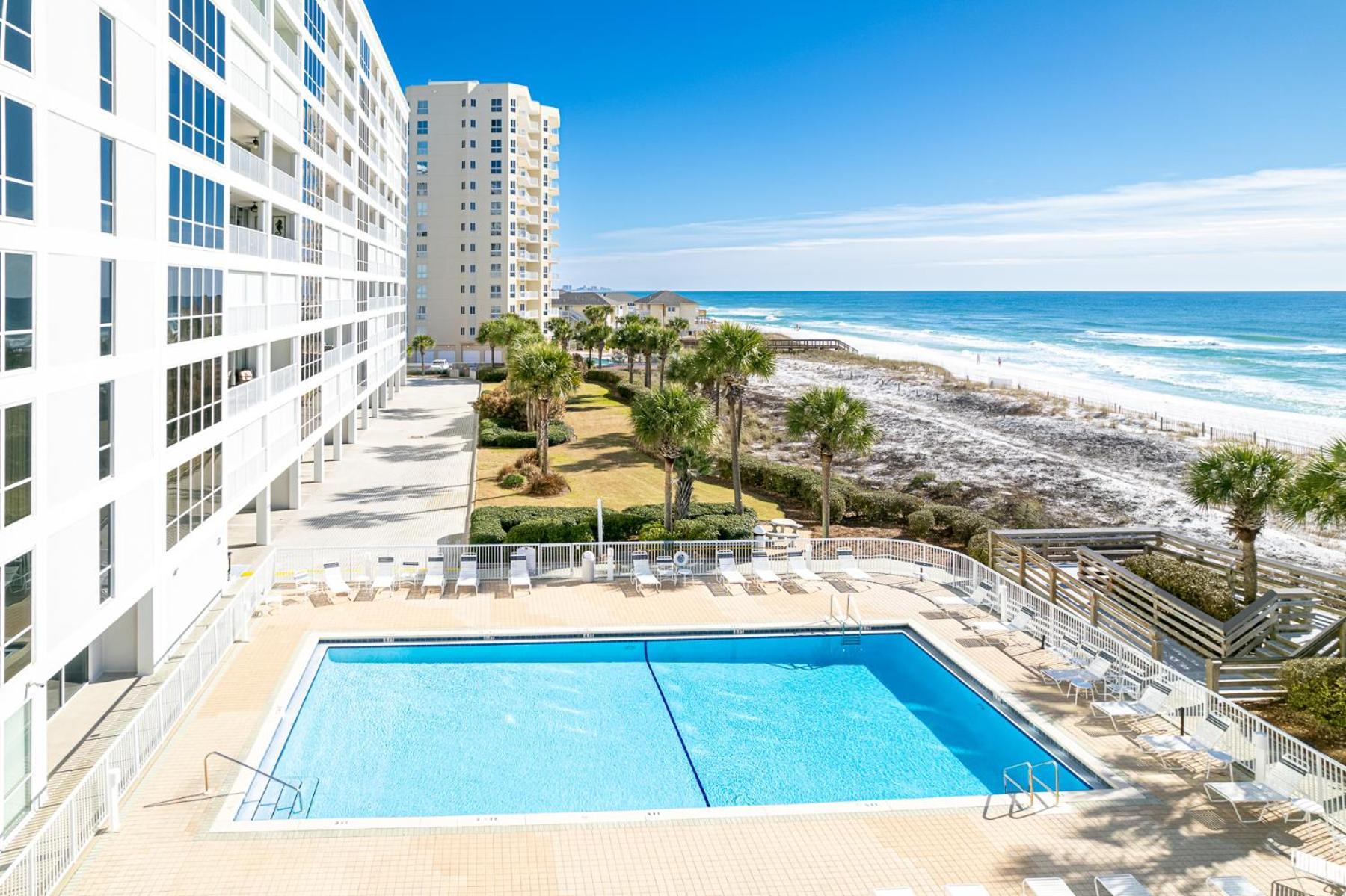 Apartment Oceania 307- By Isle