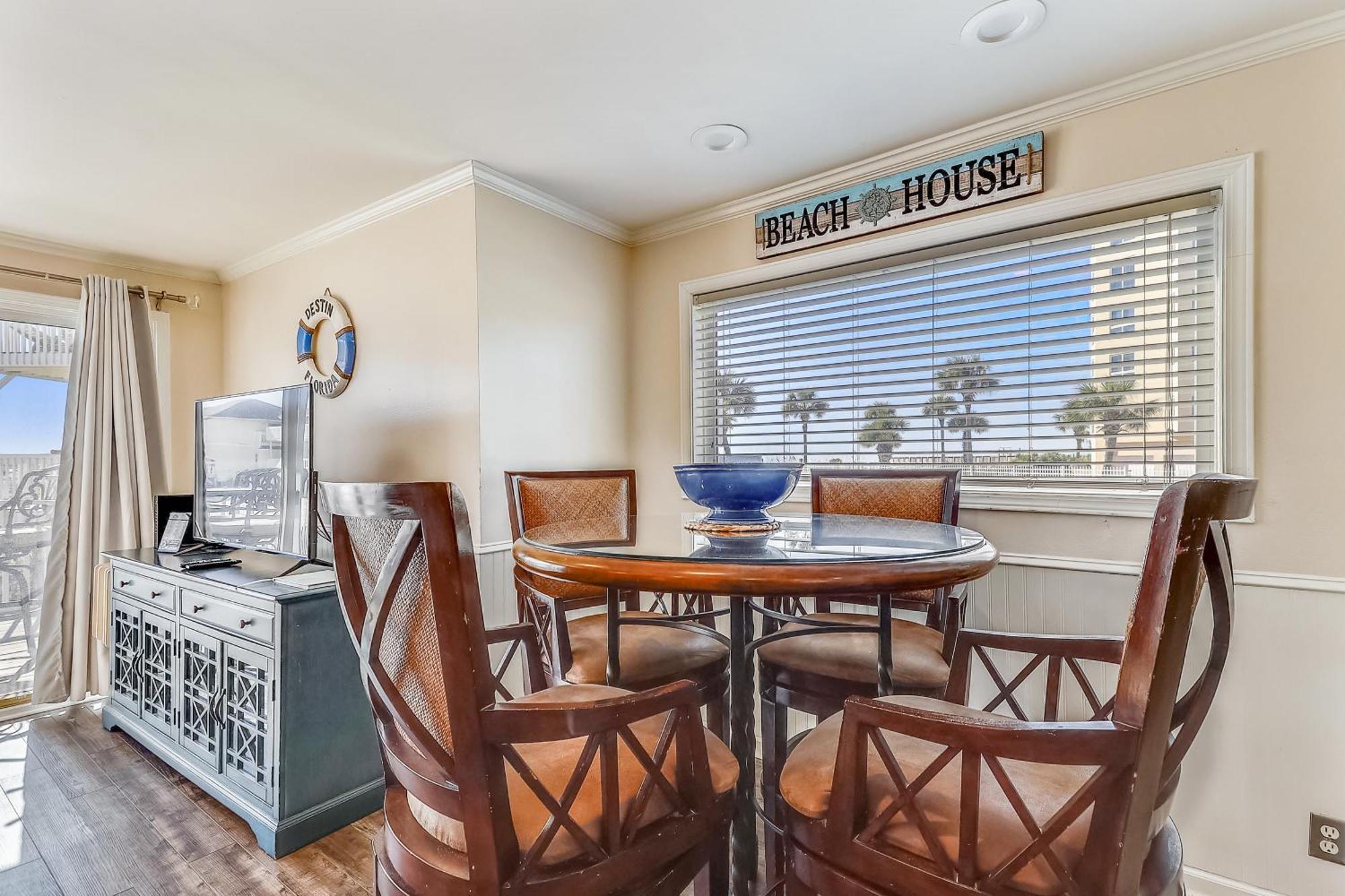 Apartment Sandpiper Cove 1119- By Isle *