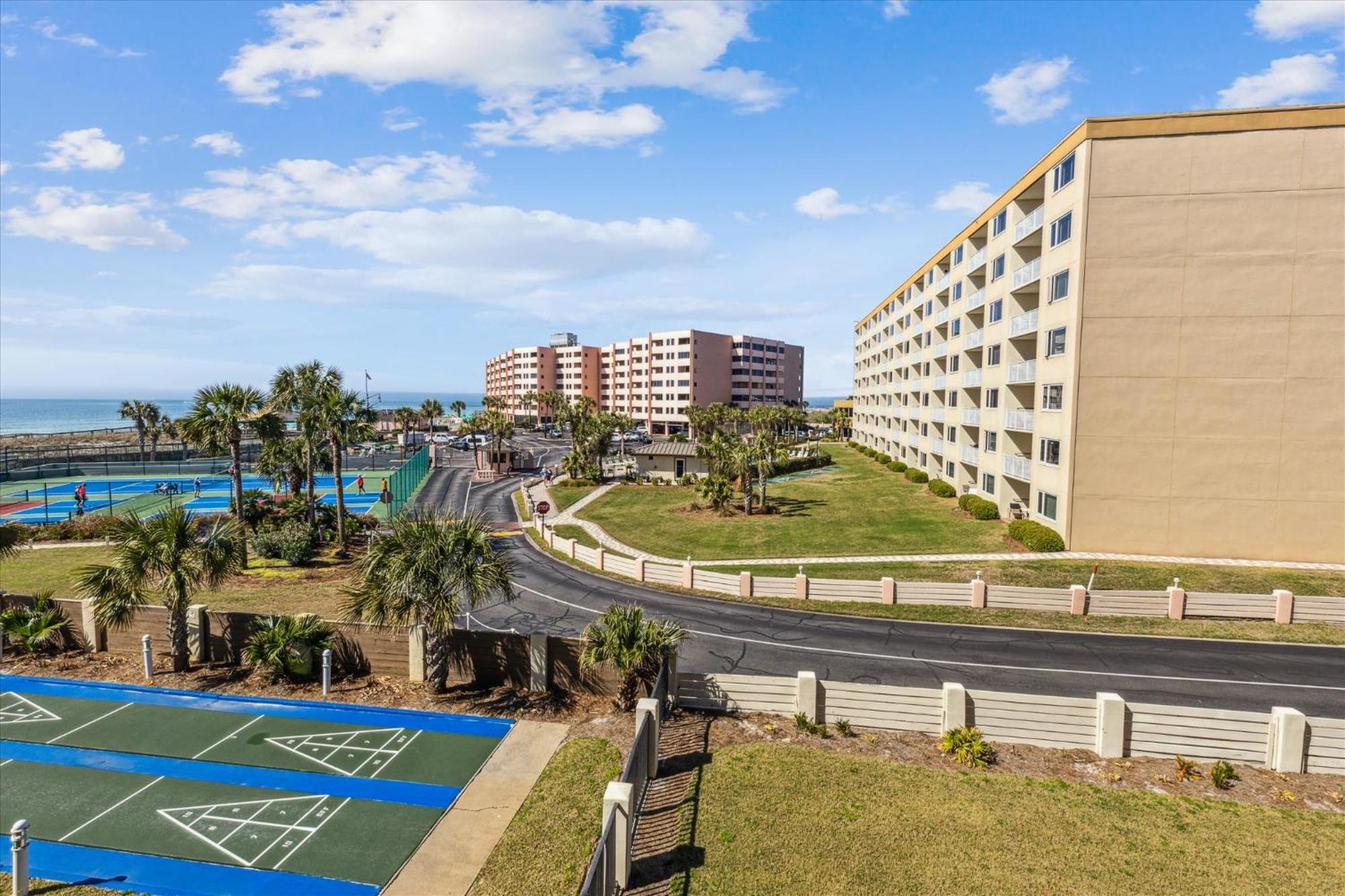 Inlet Reef 212- By Isle Apartment Destin