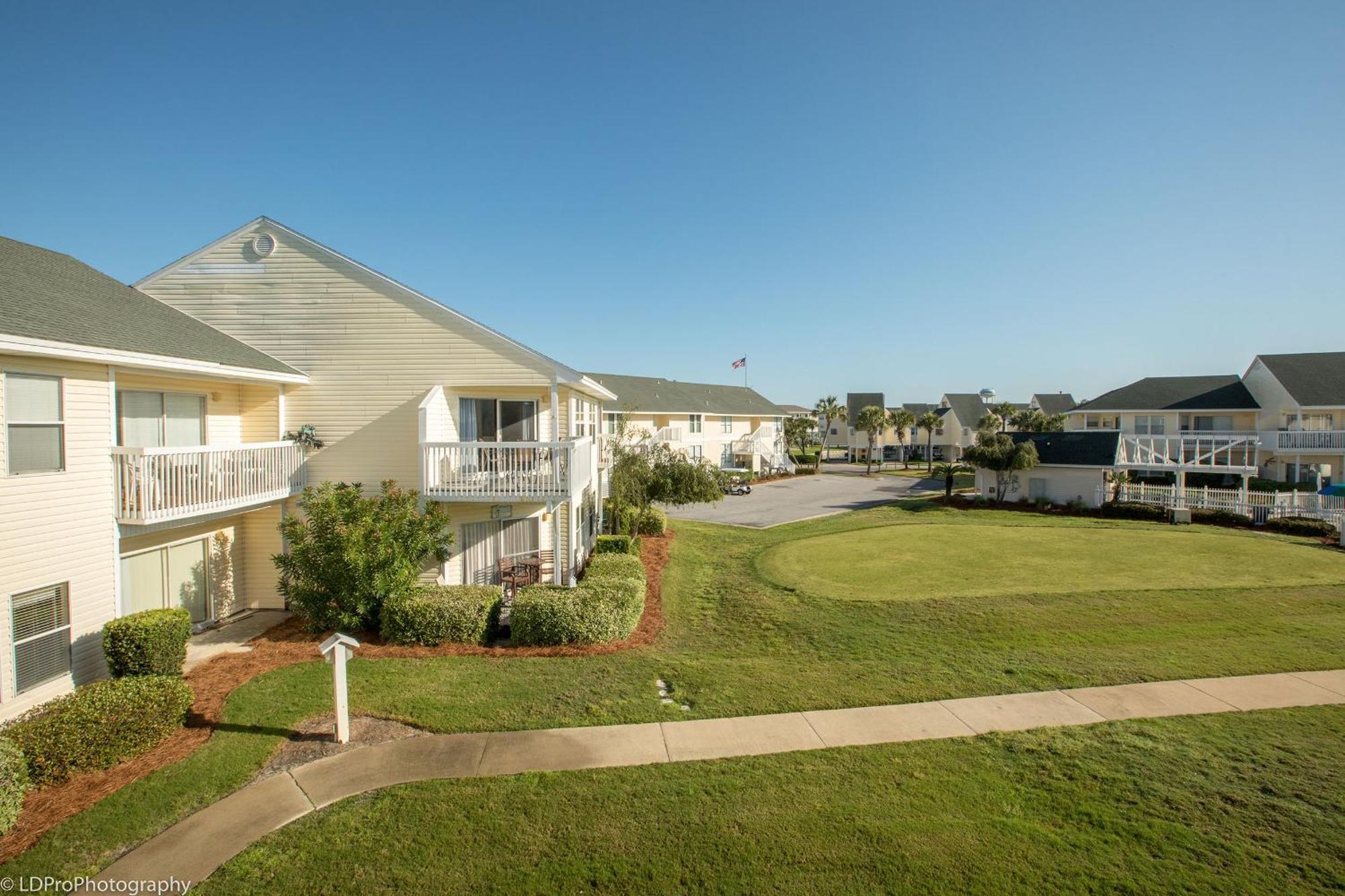 Sandpiper Cove 9230- By Isle Apartment *