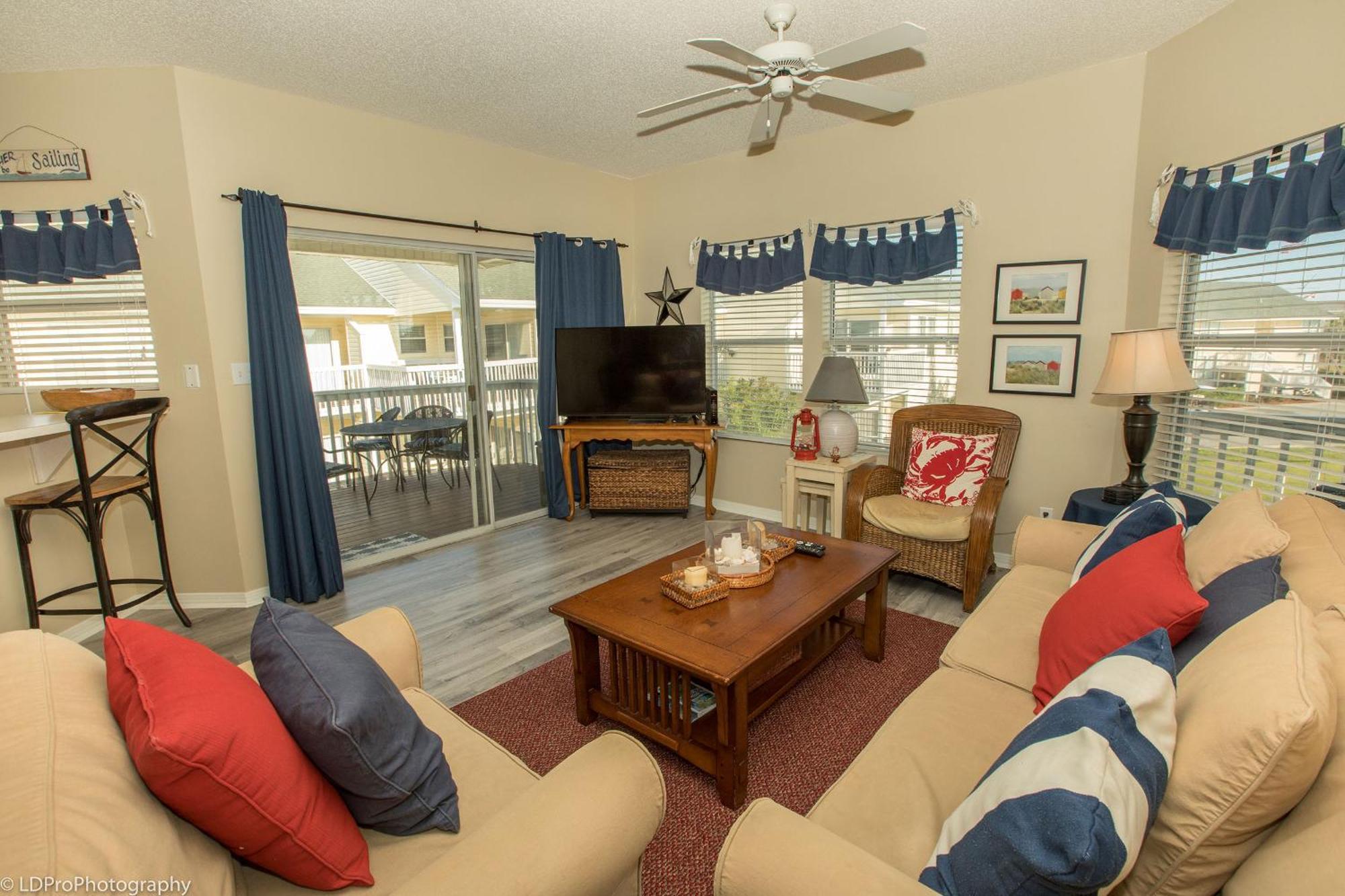 Sandpiper Cove 9230- By Isle Apartment