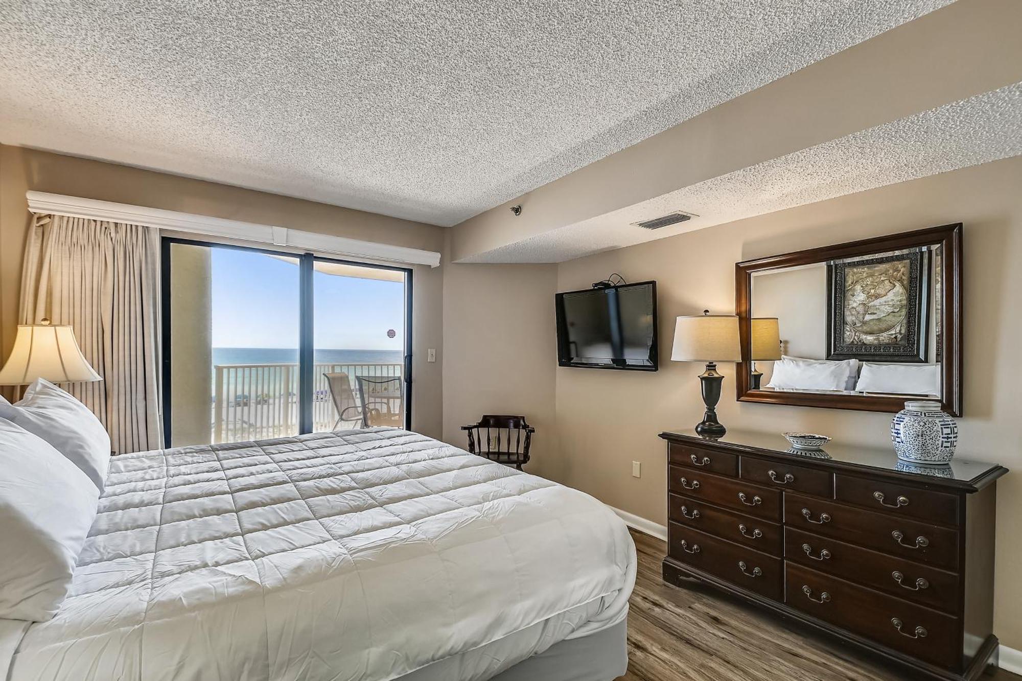 Apartment Inlet Reef 206- By Isle *