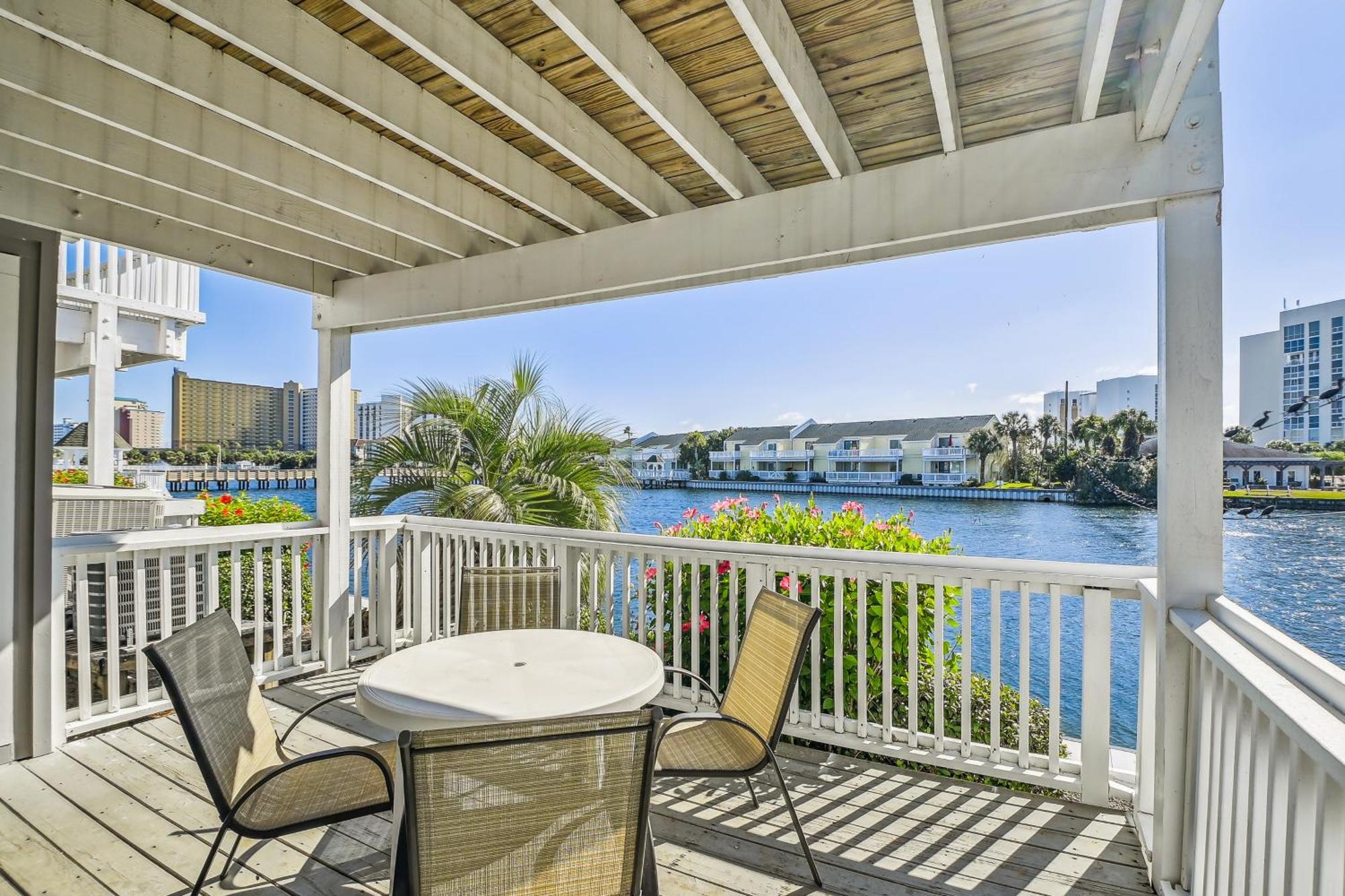 Apartment South Bay By The Gulf 043- By Isle