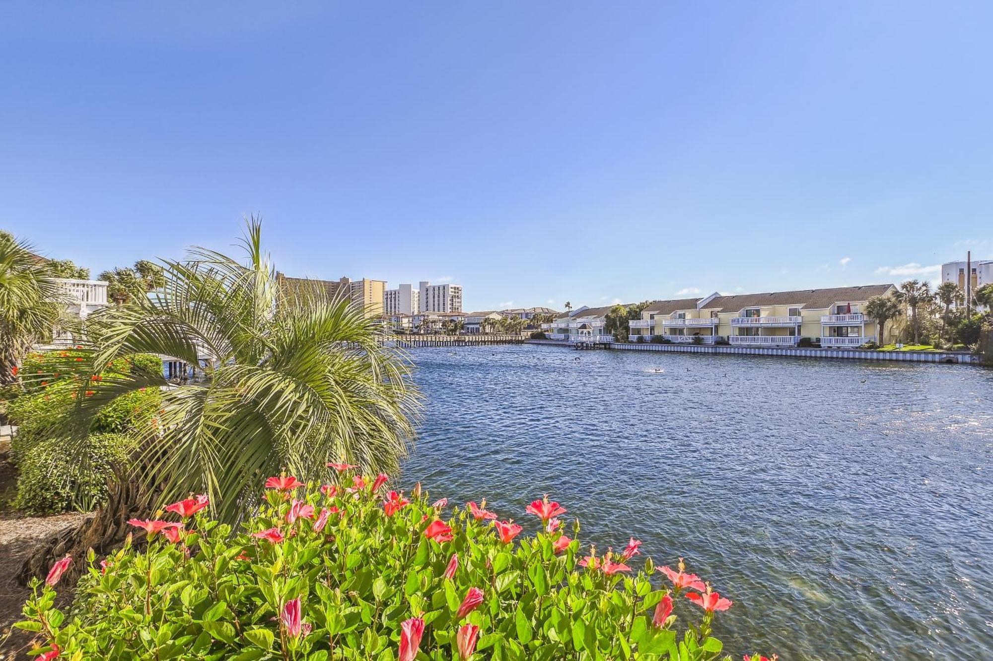 Apartment South Bay By The Gulf 043- By Isle *