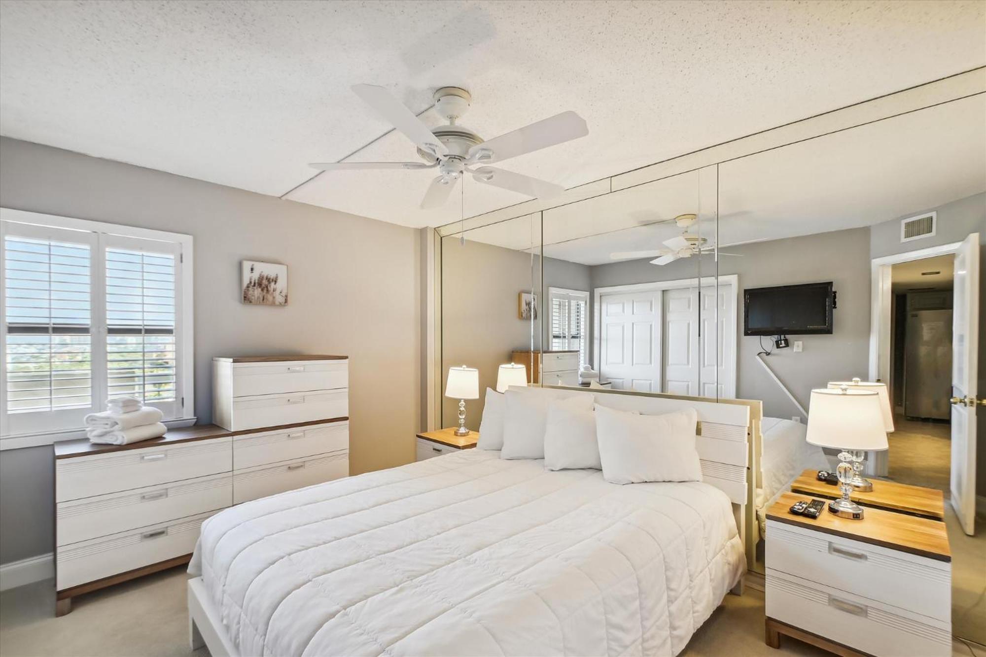 Inlet Reef 618- By Isle Apartment *