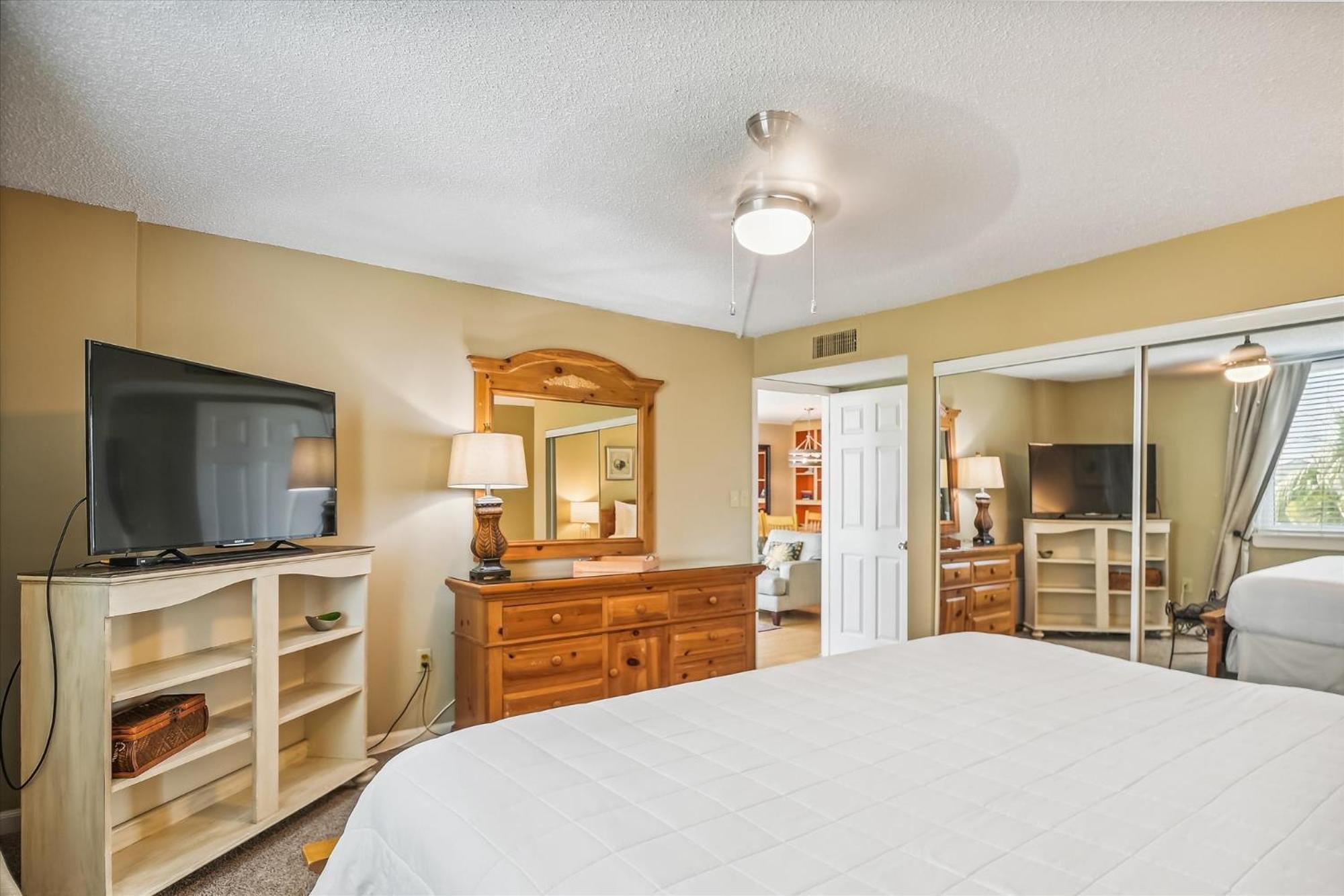 Apartment Dolphin Point 306c- By Isle Destin