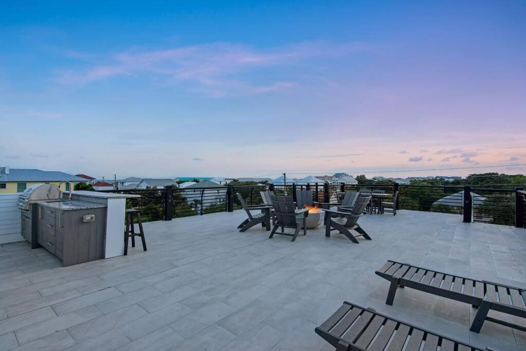 Gun Pet Friendly Golf Cart Included * Destin