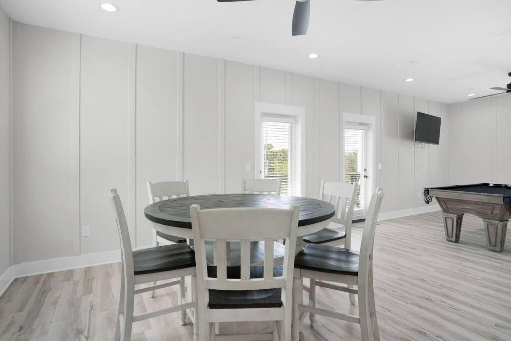 Gun Pet Friendly Golf Cart Included Holiday home Destin