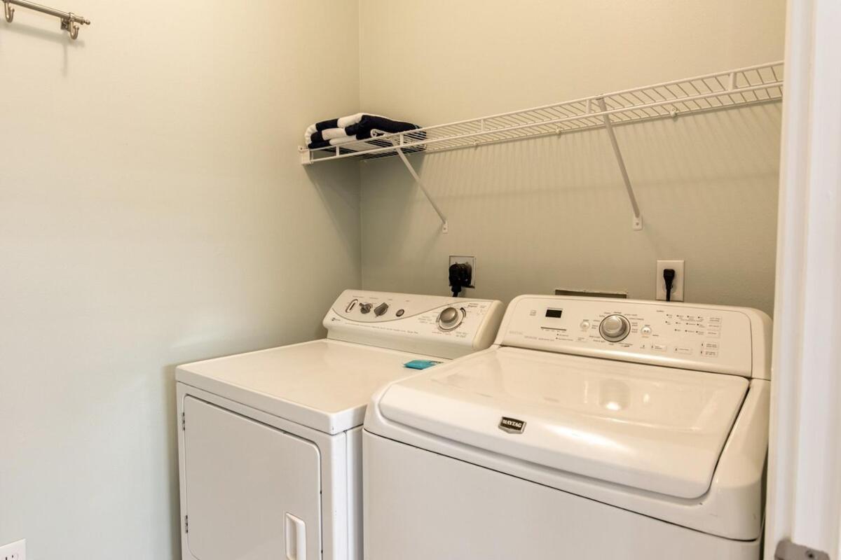 Holiday home Dream Weaver Golf Cart Deals Private Pool 1 Block To Destin