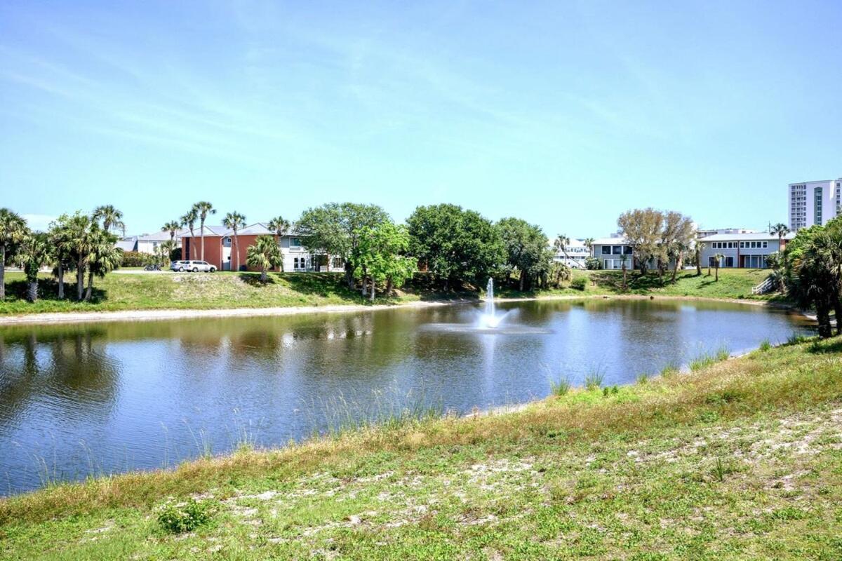 Holiday home Captains Quarters 3 Comm Pools Pet Friendly