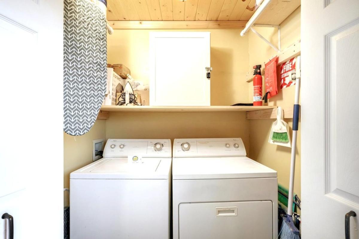 Captains Quarters 3 Comm Pools Pet Friendly