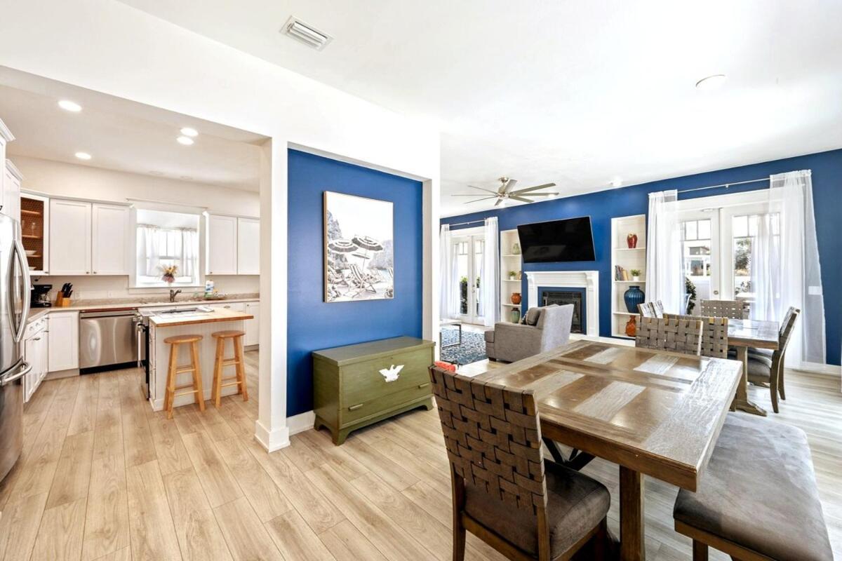 Holiday home House Pool Heat&golf Cart Deals Gameroom