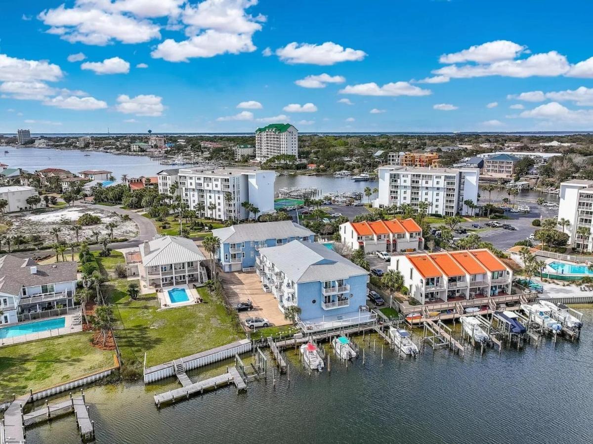 Dest-zen Gated Access Game Holiday home Destin
