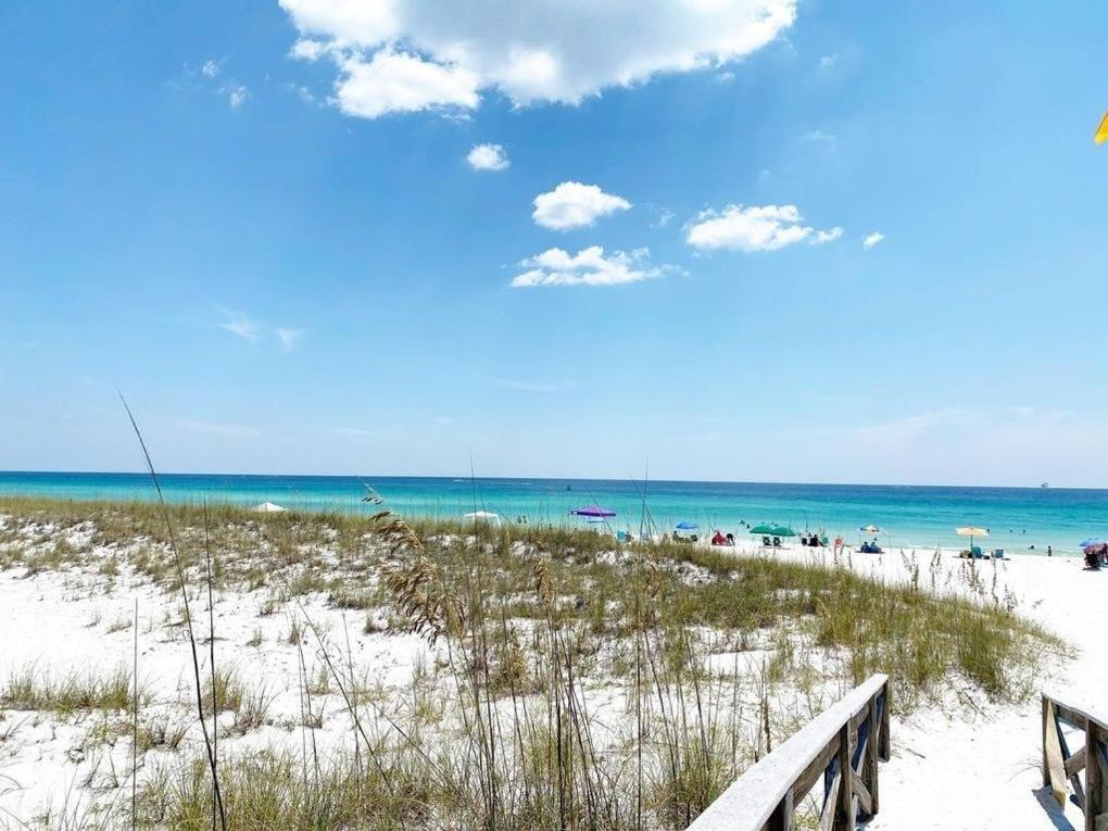 Dest-zen Gated Access Game Holiday home Destin