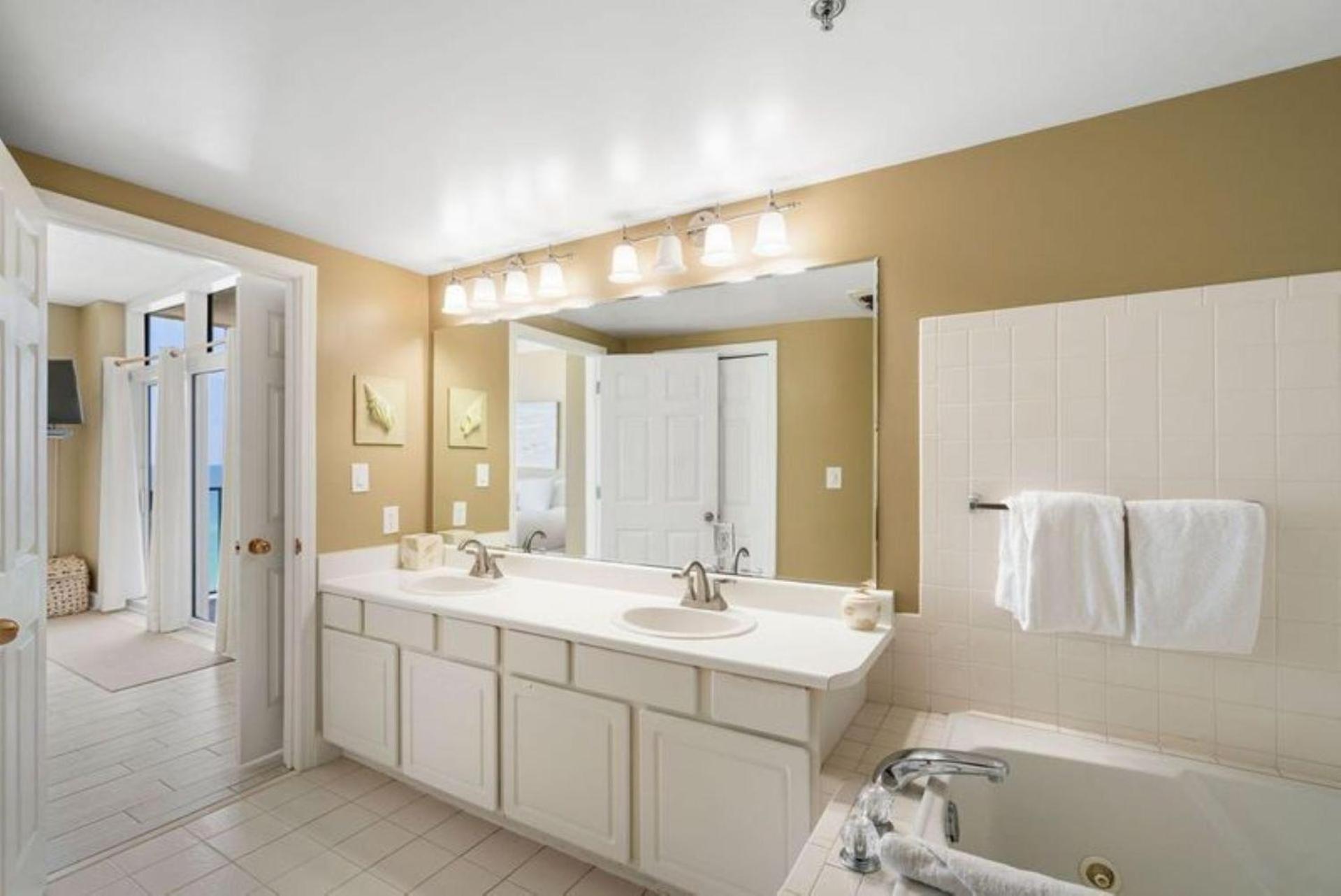 Jade East Towers 0740 Holiday home Destin