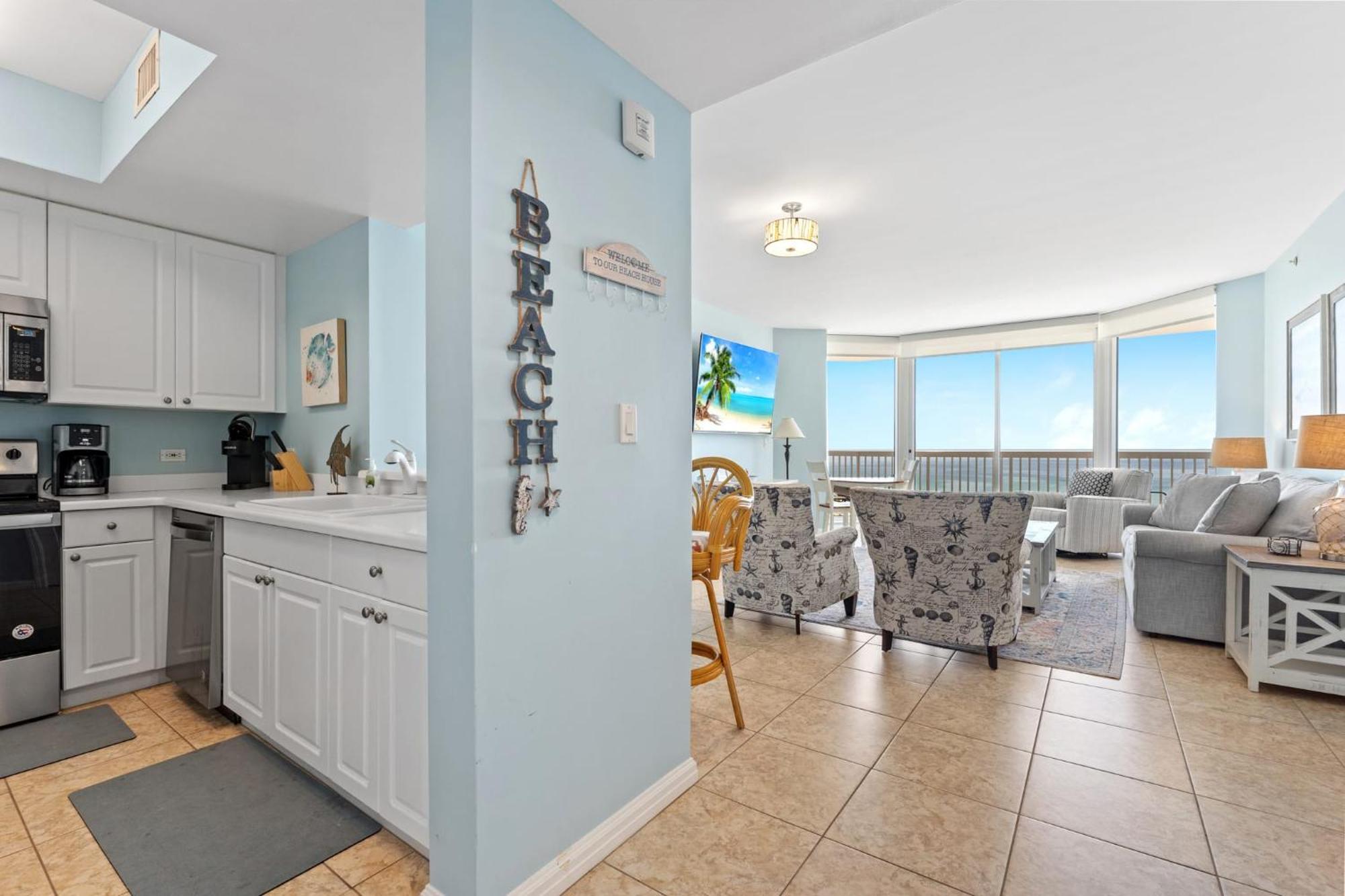 Panoramic Views And Private Holiday home *