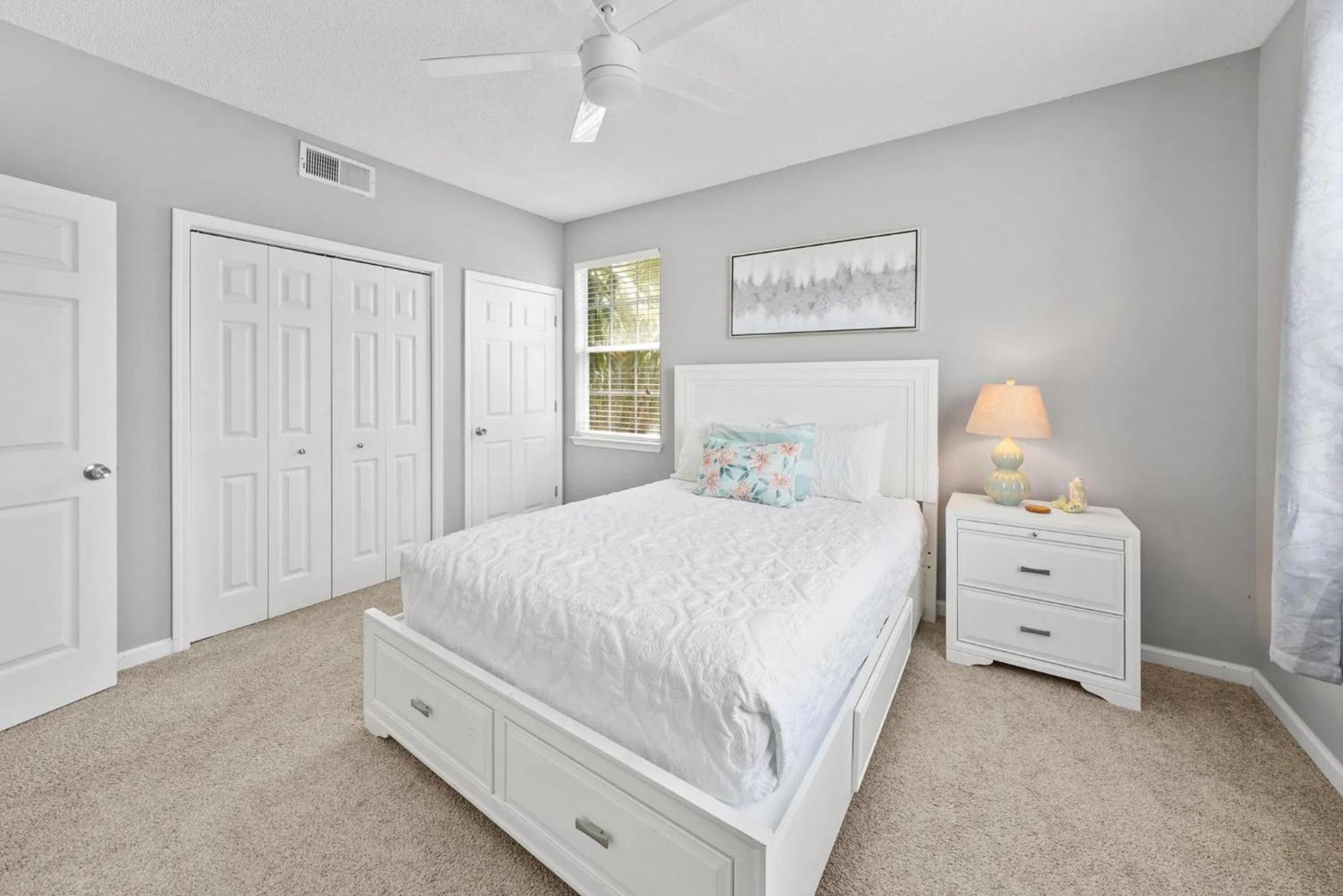 Sunny Escape In Miramar Apartment *