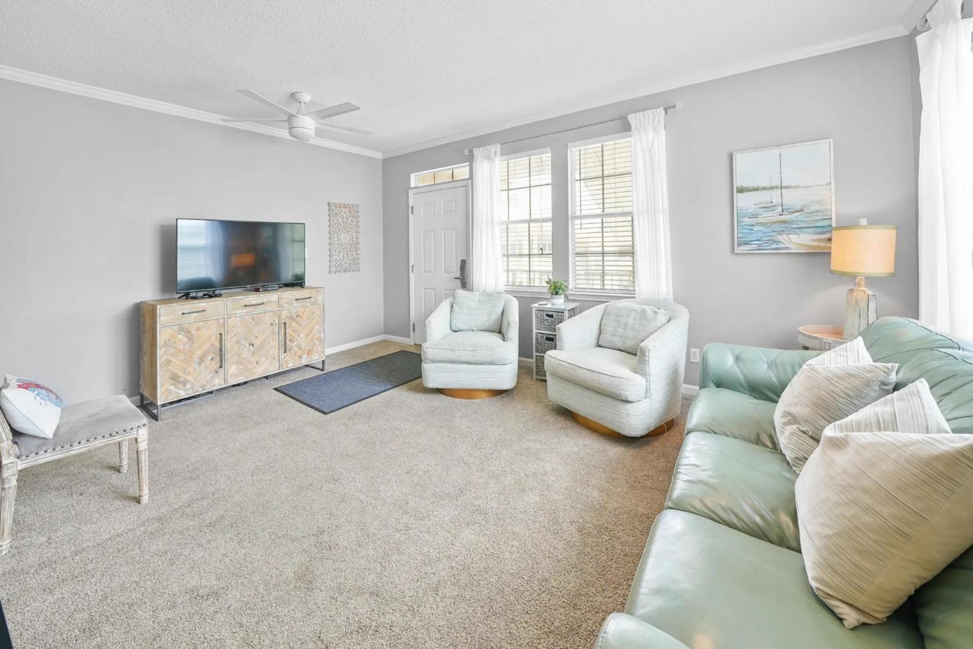 Sunny Escape In Miramar Destin
