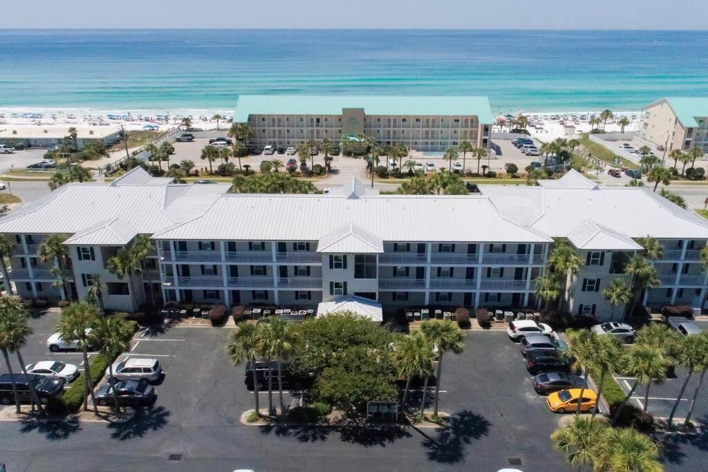 Apartment Gulf View, Easy Access, Heated Pool, Hot Tub *